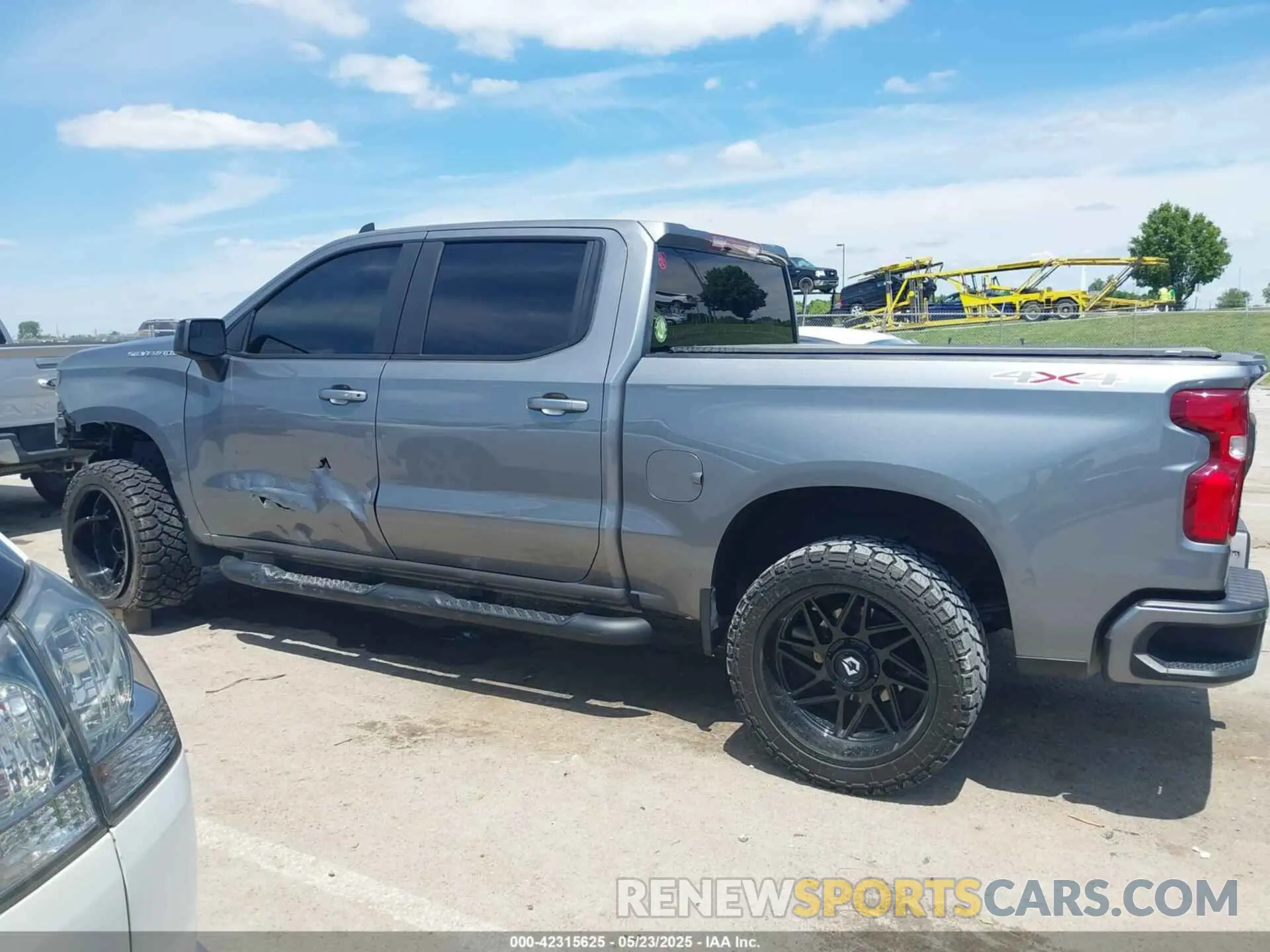 15 Photograph of a damaged car 1GCUYEEDXMZ127679 CHEVROLET SILVERADO 1500 2021