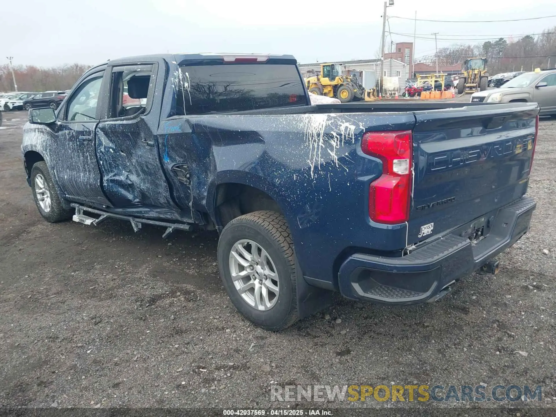 3 Photograph of a damaged car 1GCUYEEL4MZ427838 CHEVROLET SILVERADO 1500 2021