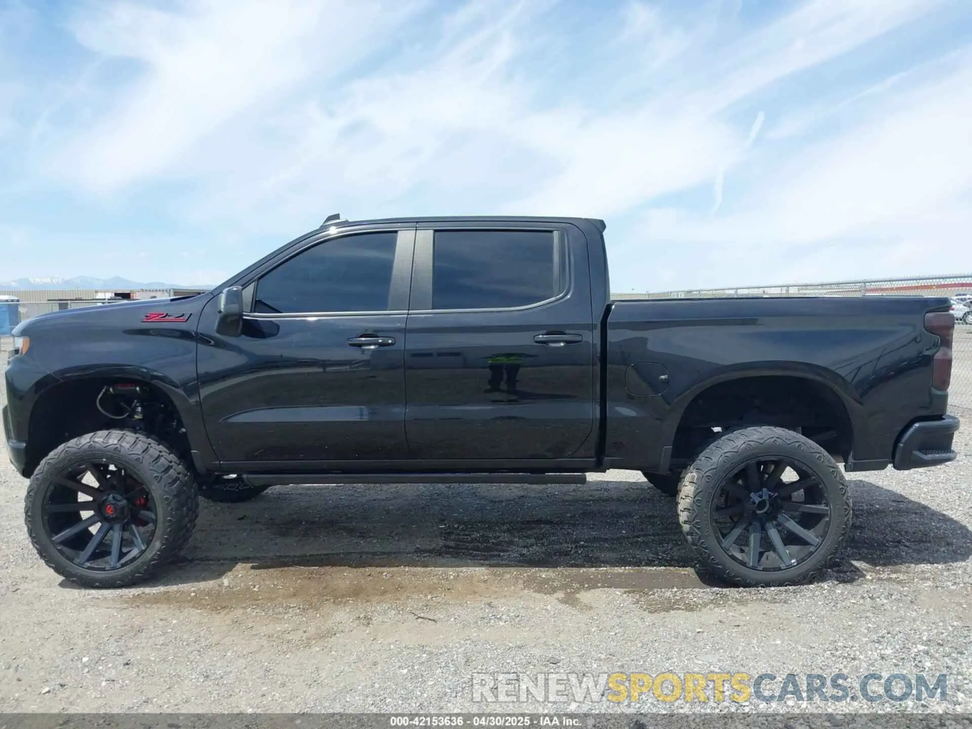 14 Photograph of a damaged car 1GCUYEEL8MZ376540 CHEVROLET SILVERADO 1500 2021