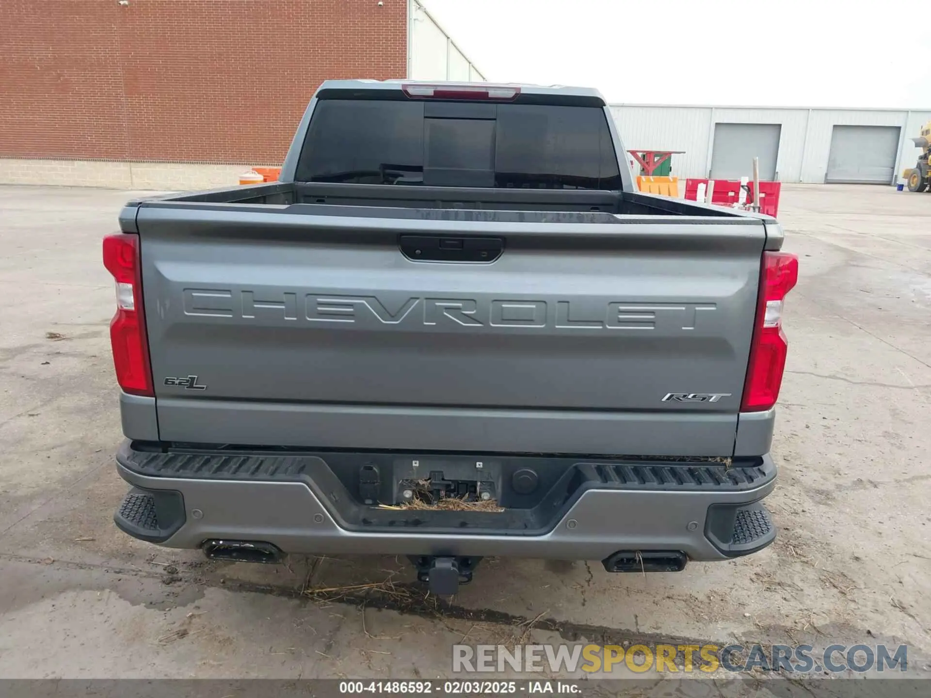 15 Photograph of a damaged car 1GCUYEEL9MZ113053 CHEVROLET SILVERADO 1500 2021