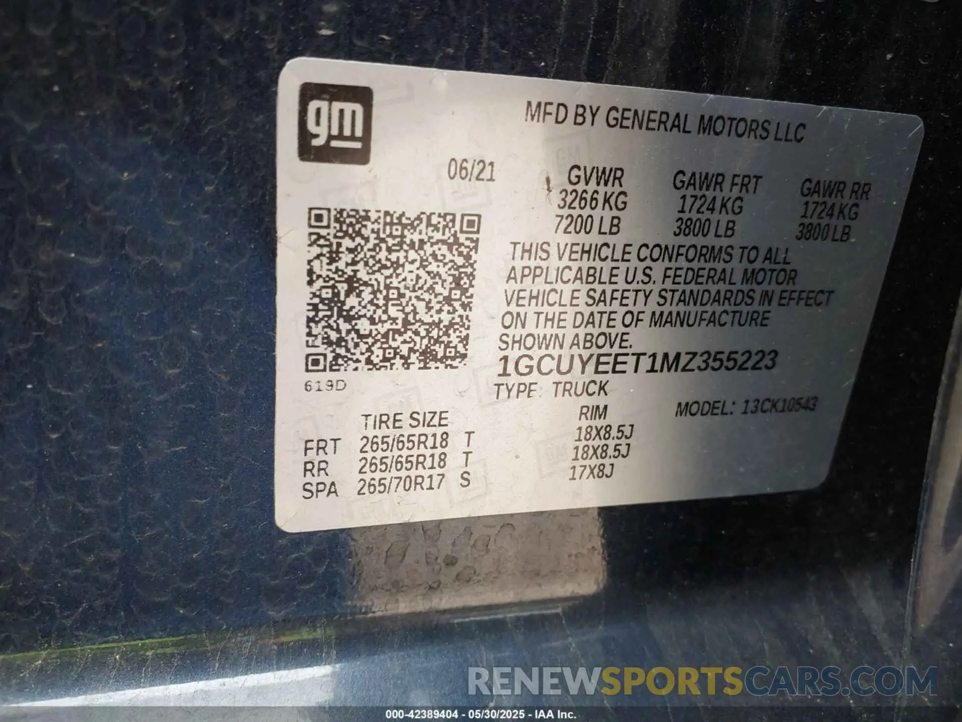 9 Photograph of a damaged car 1GCUYEET1MZ355223 CHEVROLET SILVERADO 1500 2021