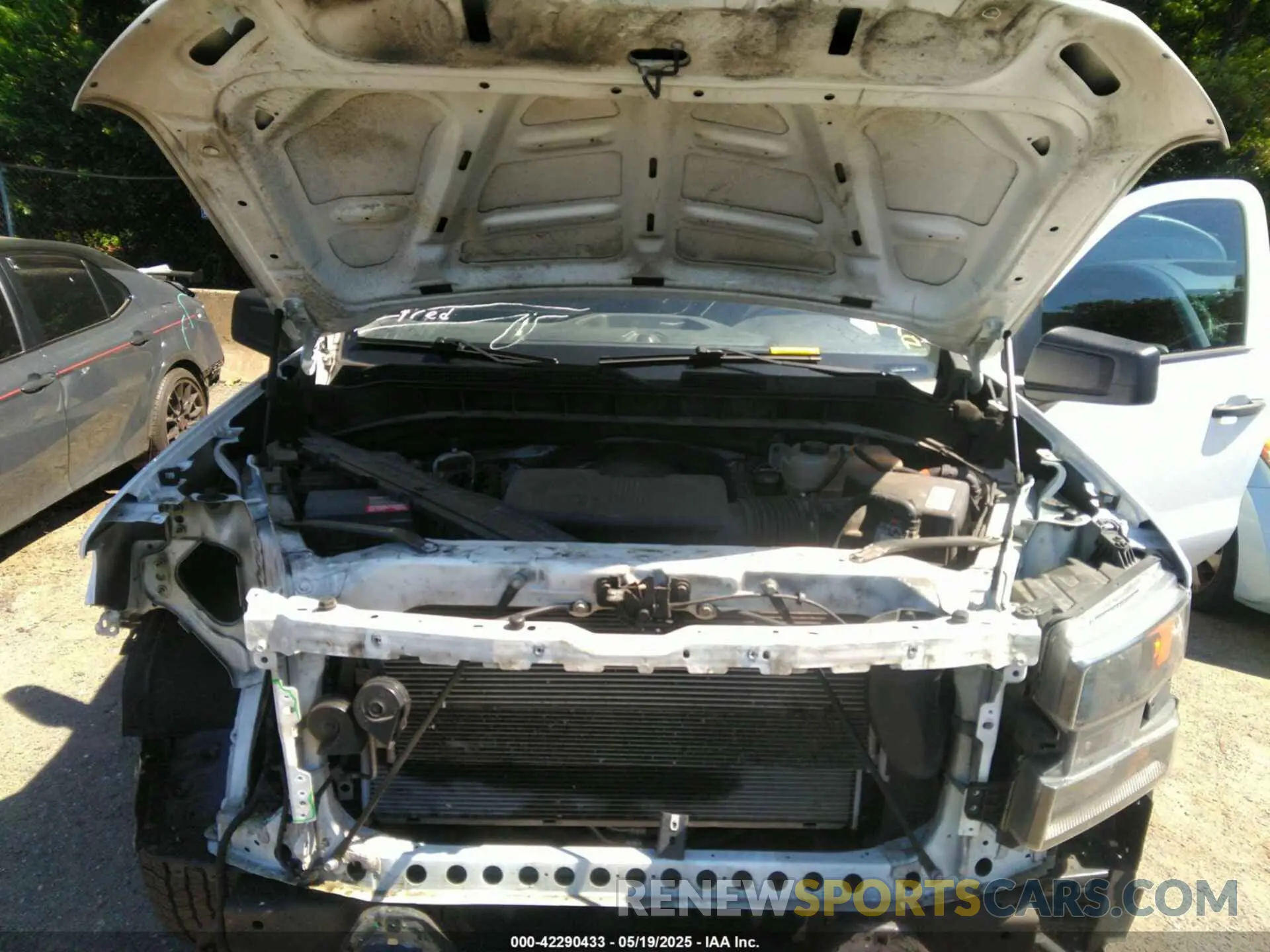 10 Photograph of a damaged car 3GCNWAEF0MG212468 CHEVROLET SILVERADO 1500 2021