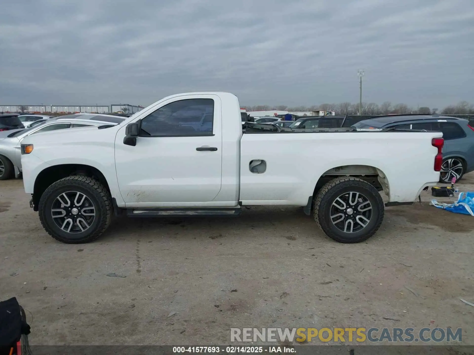 14 Photograph of a damaged car 3GCNWAEF4MG336162 CHEVROLET SILVERADO 1500 2021