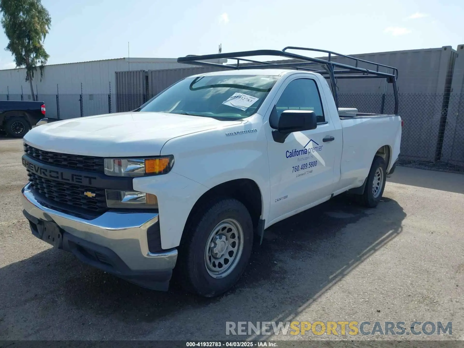 2 Photograph of a damaged car 3GCNWAEH5MG239795 CHEVROLET SILVERADO 1500 2021