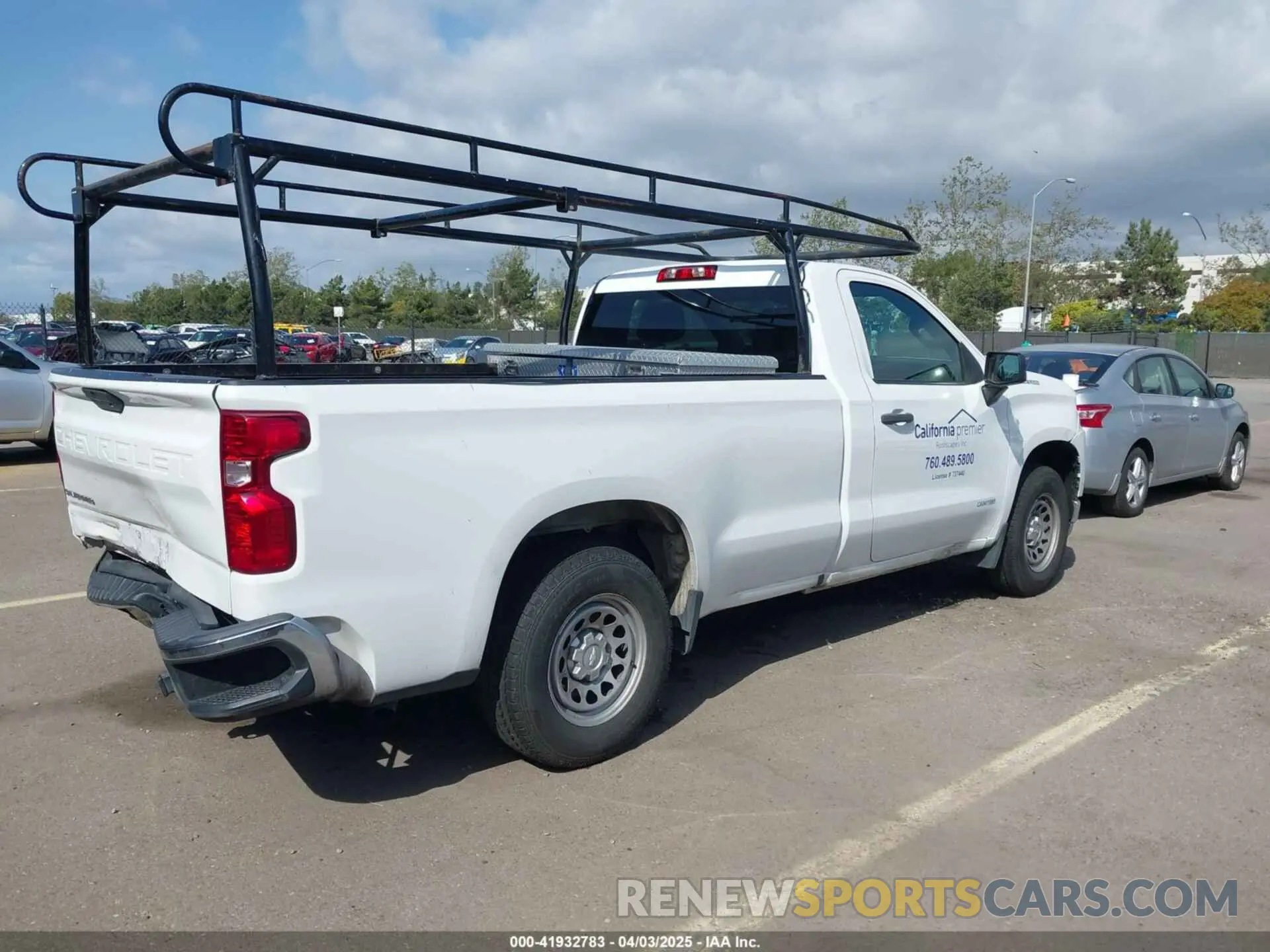 4 Photograph of a damaged car 3GCNWAEH5MG239795 CHEVROLET SILVERADO 1500 2021
