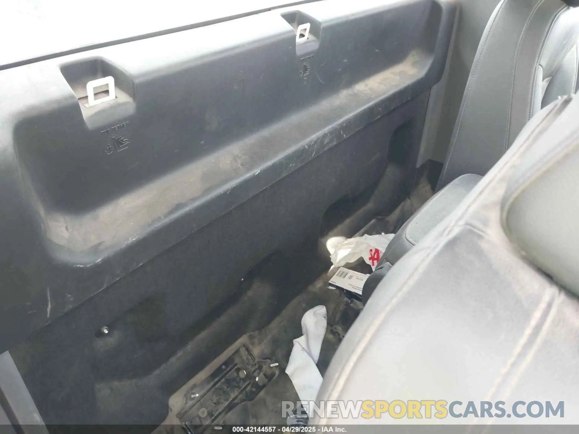 8 Photograph of a damaged car 3GCNWAEH6MG316044 CHEVROLET SILVERADO 1500 2021
