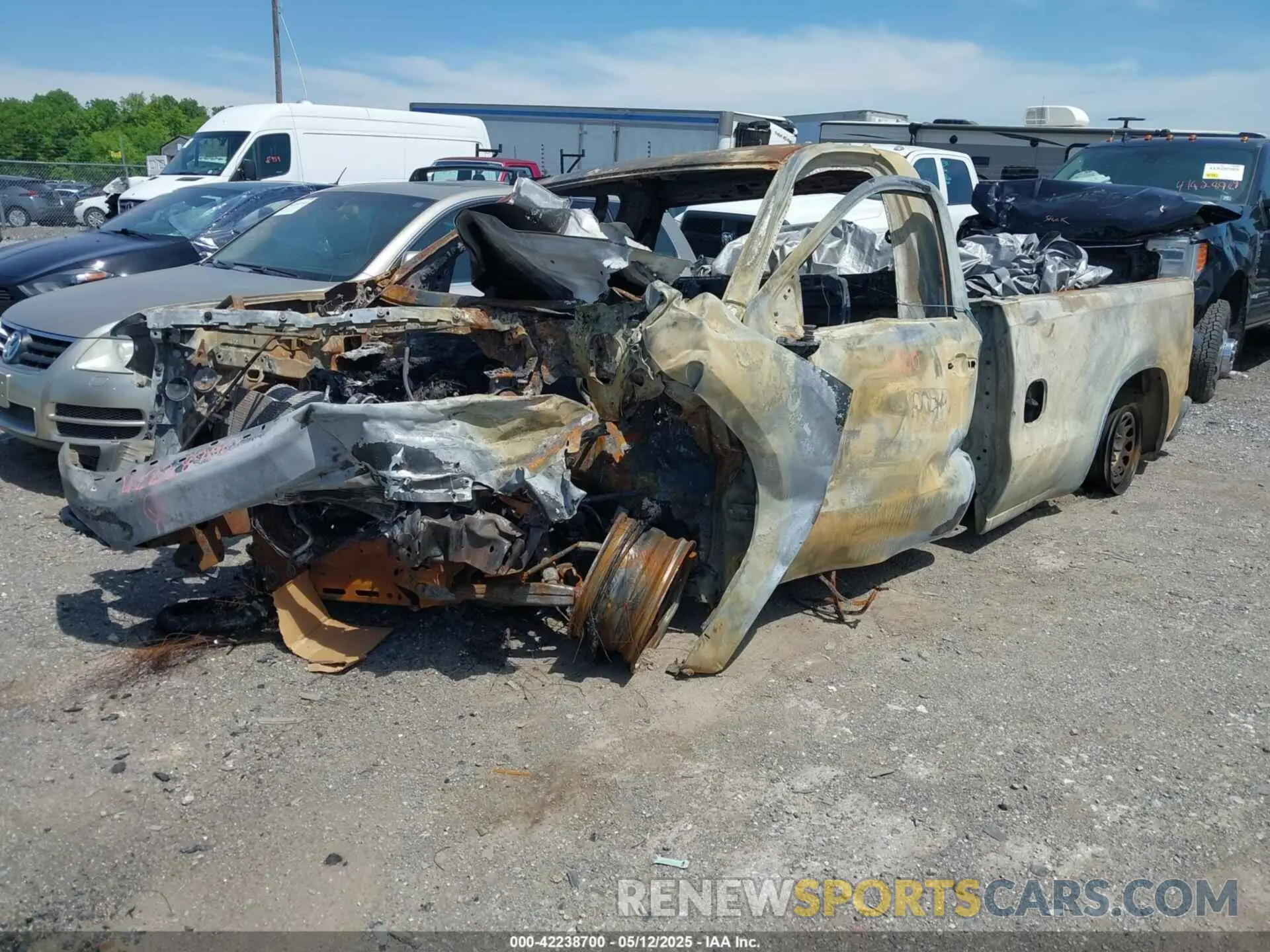 2 Photograph of a damaged car 3GCNWAEH8MG359526 CHEVROLET SILVERADO 1500 2021