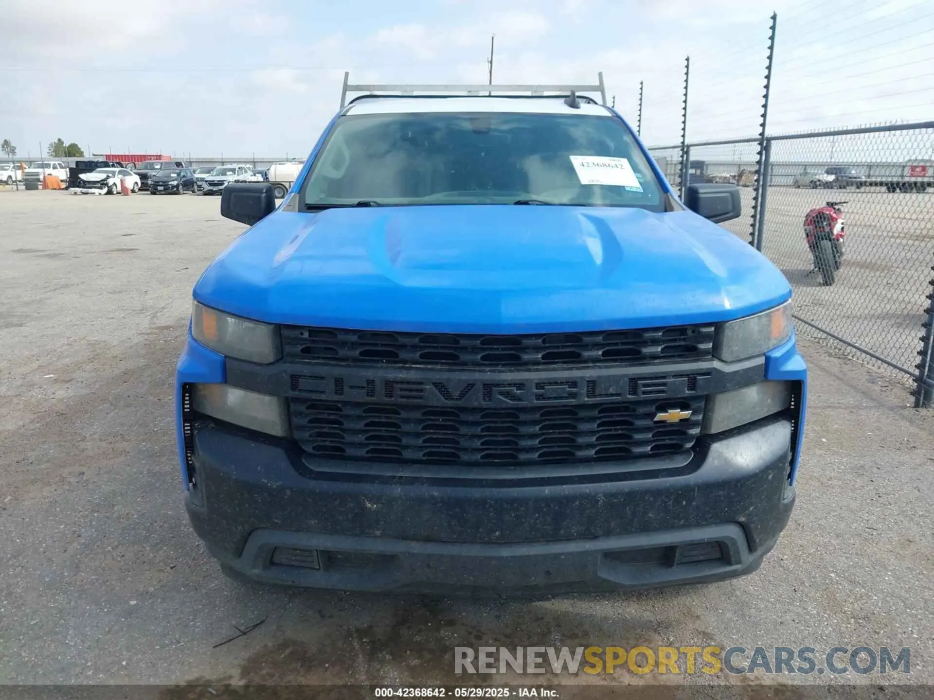 12 Photograph of a damaged car 3GCNWAEK2MG438119 CHEVROLET SILVERADO 1500 2021