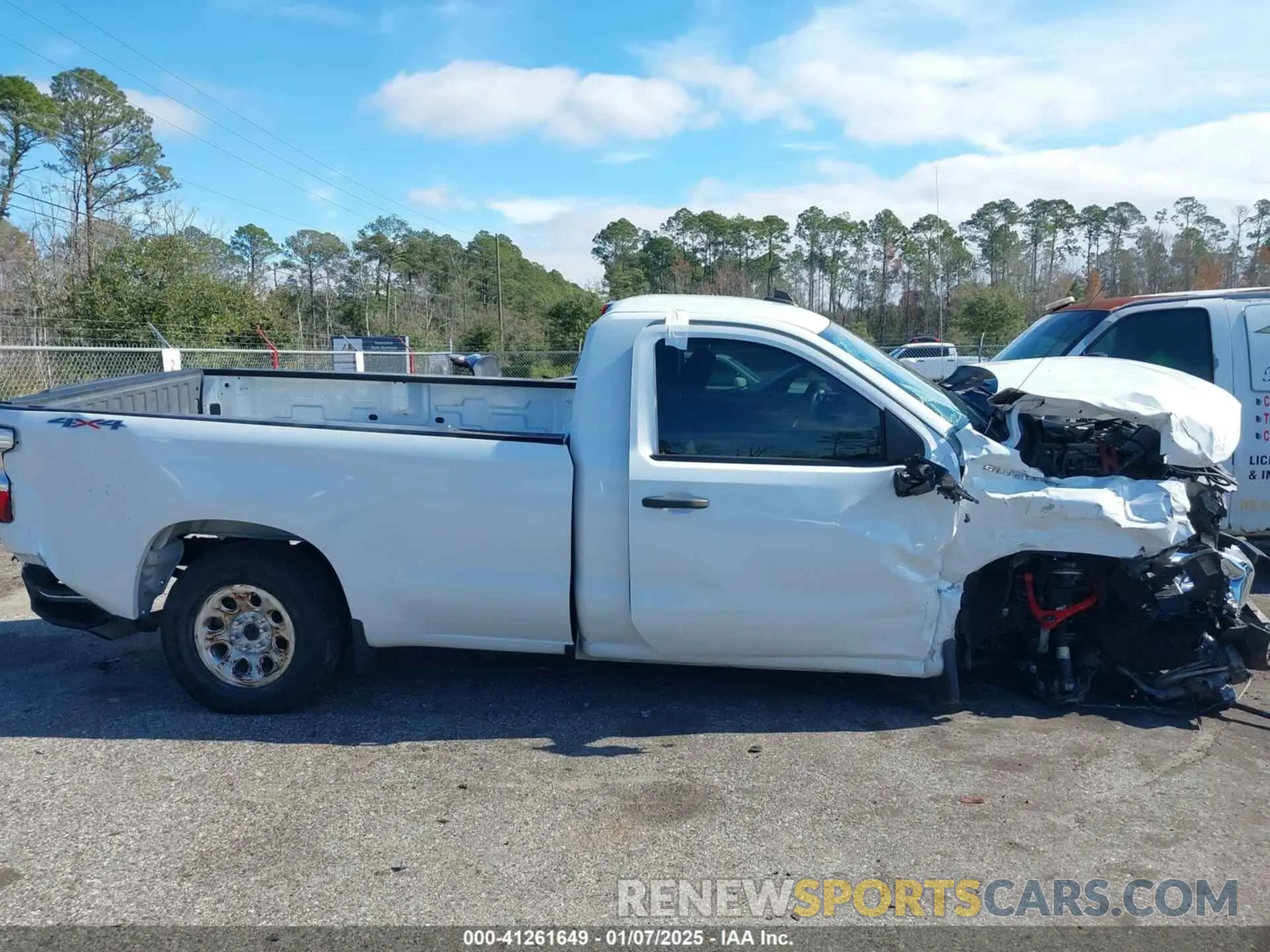13 Photograph of a damaged car 3GCNYAEK5MG393641 CHEVROLET SILVERADO 1500 2021
