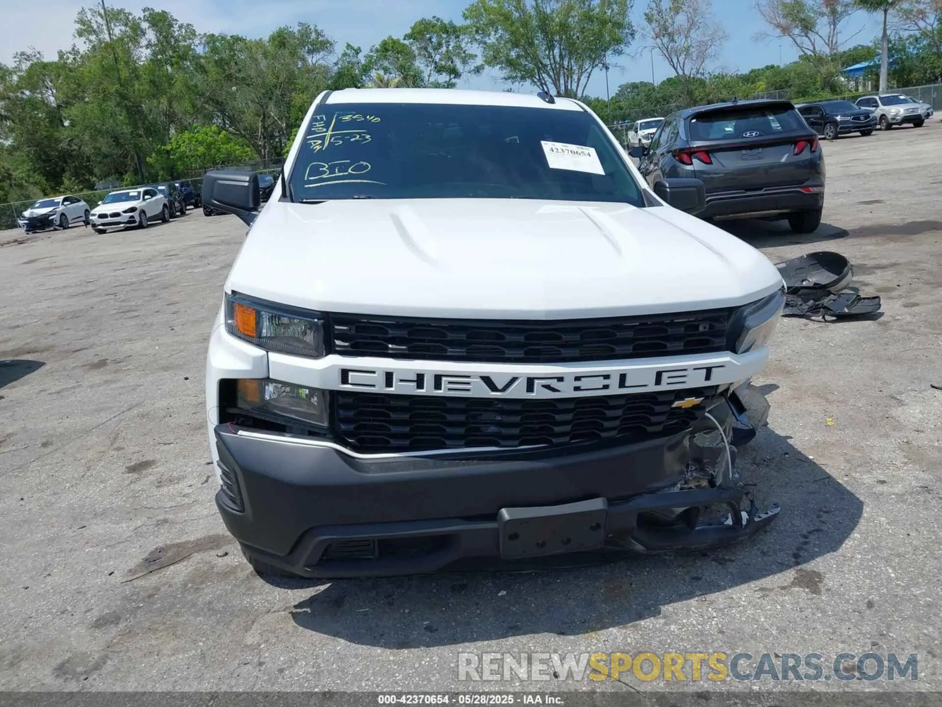 13 Photograph of a damaged car 3GCPWAEF6MG423540 CHEVROLET SILVERADO 1500 2021