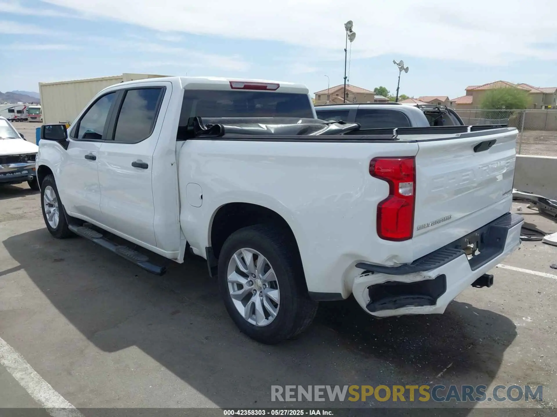 3 Photograph of a damaged car 3GCPWBEK2MG160546 CHEVROLET SILVERADO 1500 2021