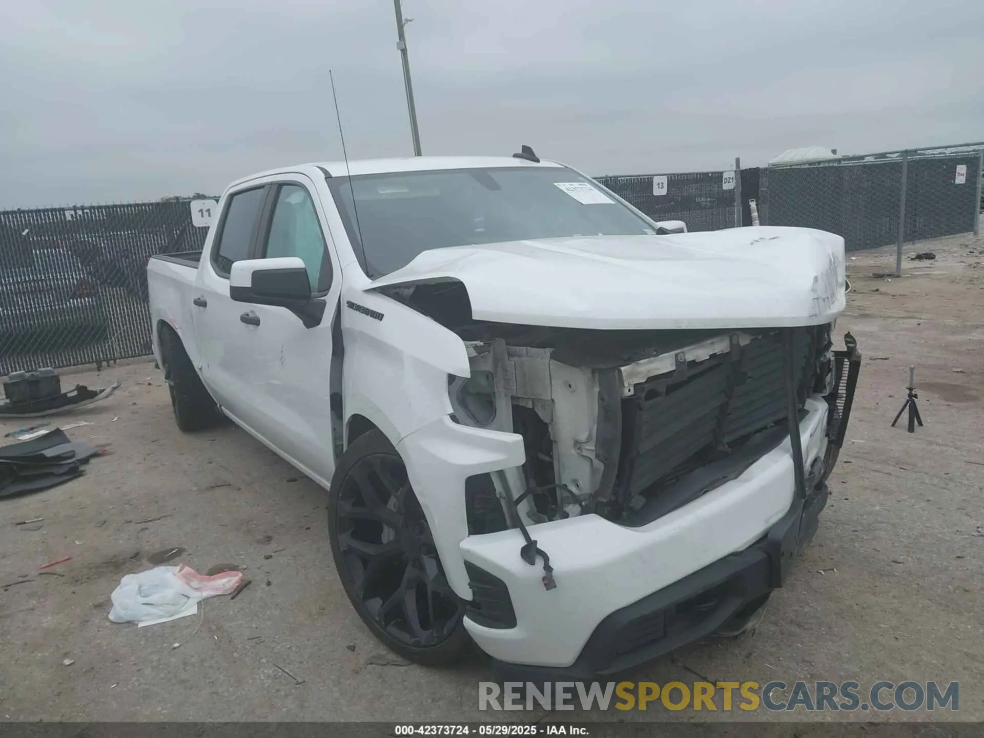 1 Photograph of a damaged car 3GCPWBEK9MG102403 CHEVROLET SILVERADO 1500 2021