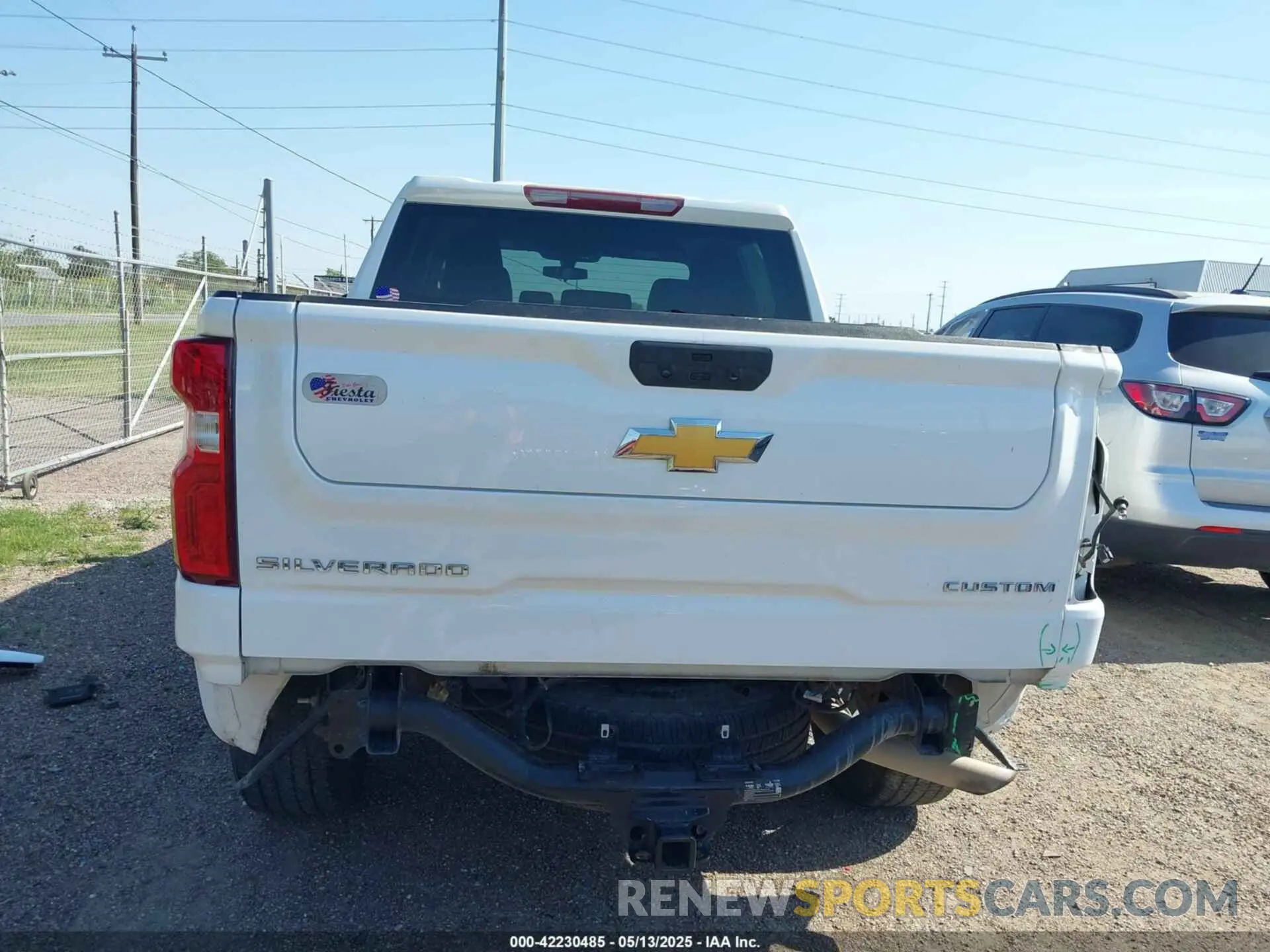 17 Photograph of a damaged car 3GCPWBEKXMG315490 CHEVROLET SILVERADO 1500 2021