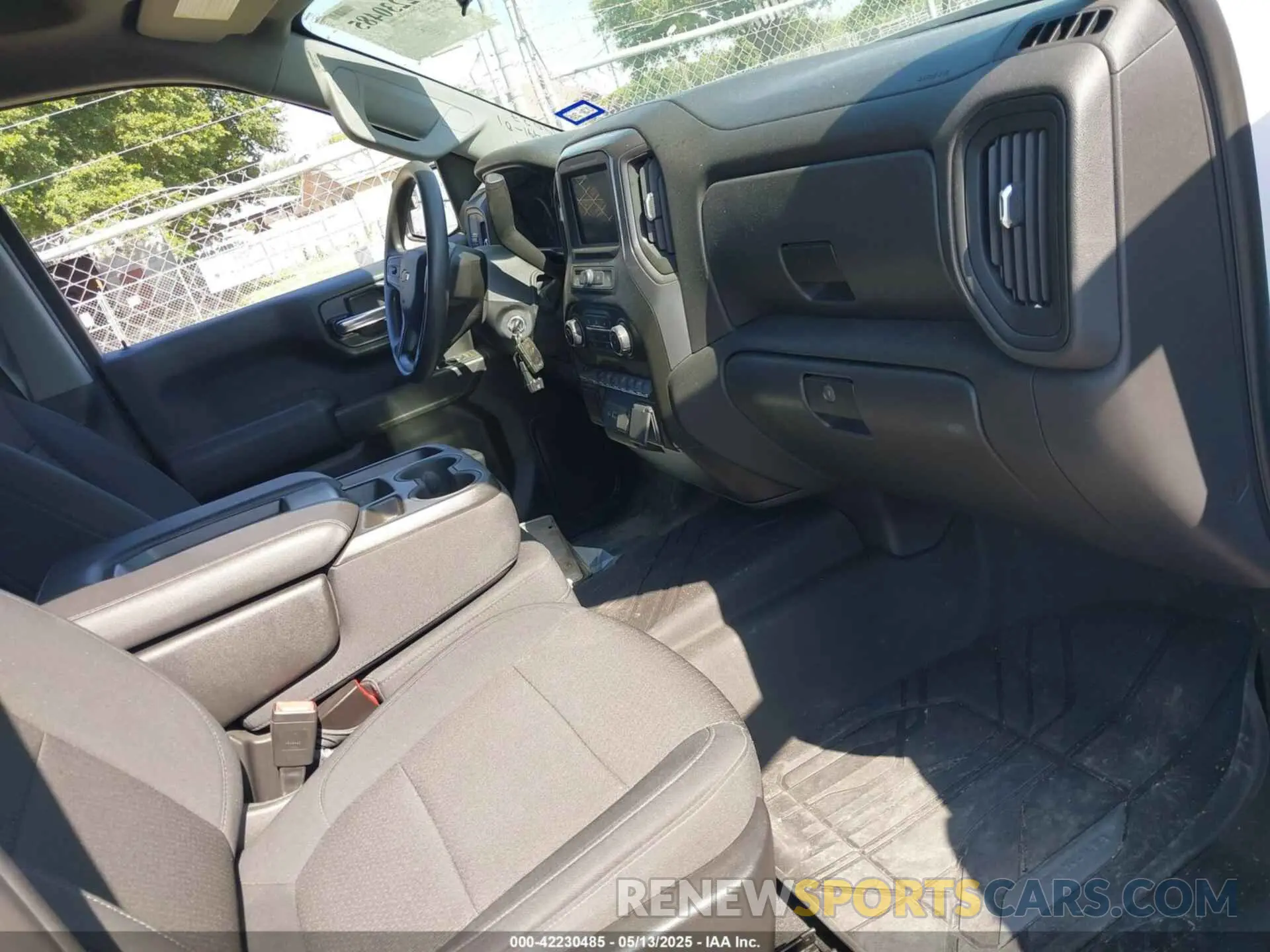 5 Photograph of a damaged car 3GCPWBEKXMG315490 CHEVROLET SILVERADO 1500 2021