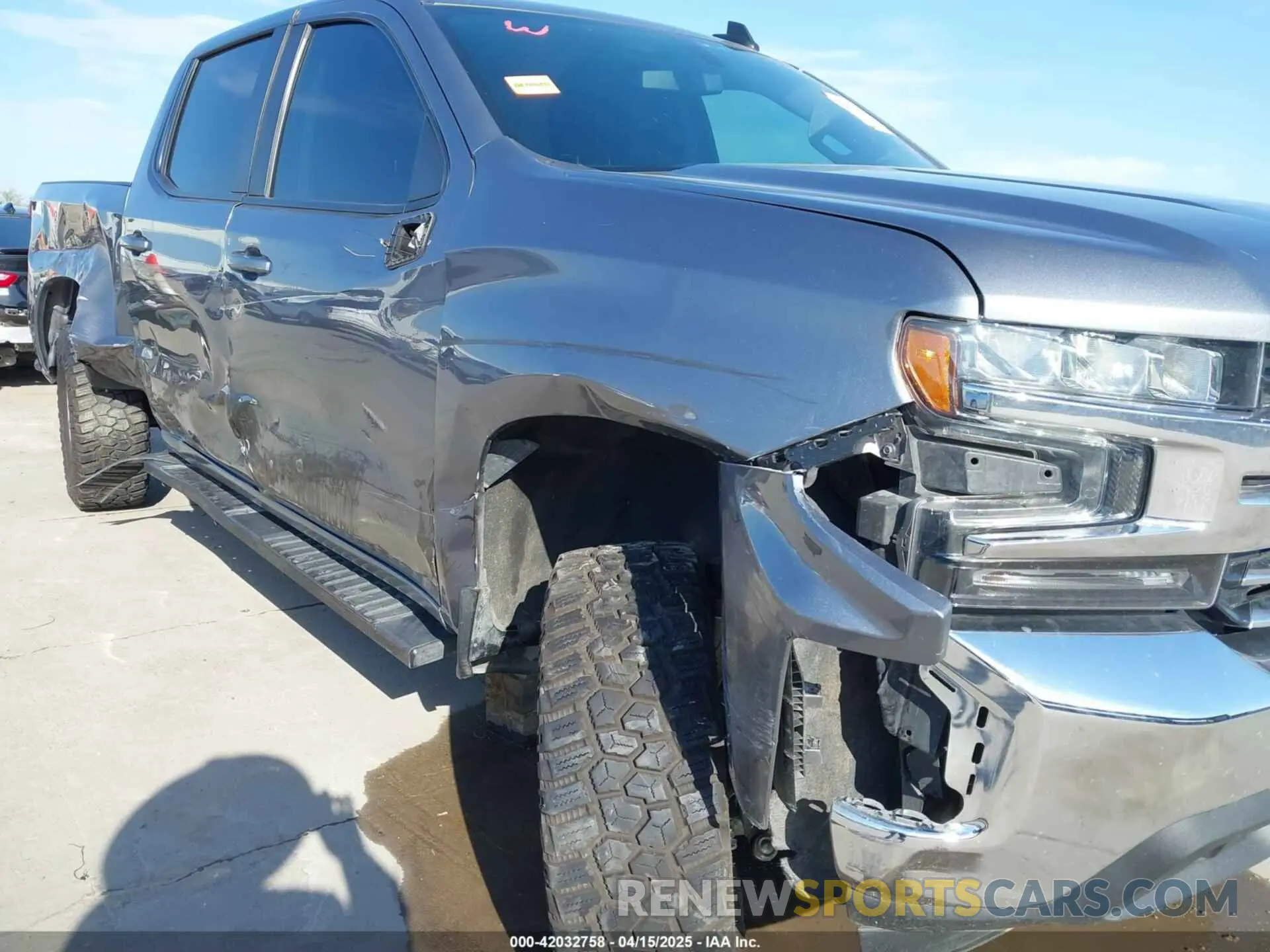 19 Photograph of a damaged car 3GCPWCED0MG426296 CHEVROLET SILVERADO 1500 2021