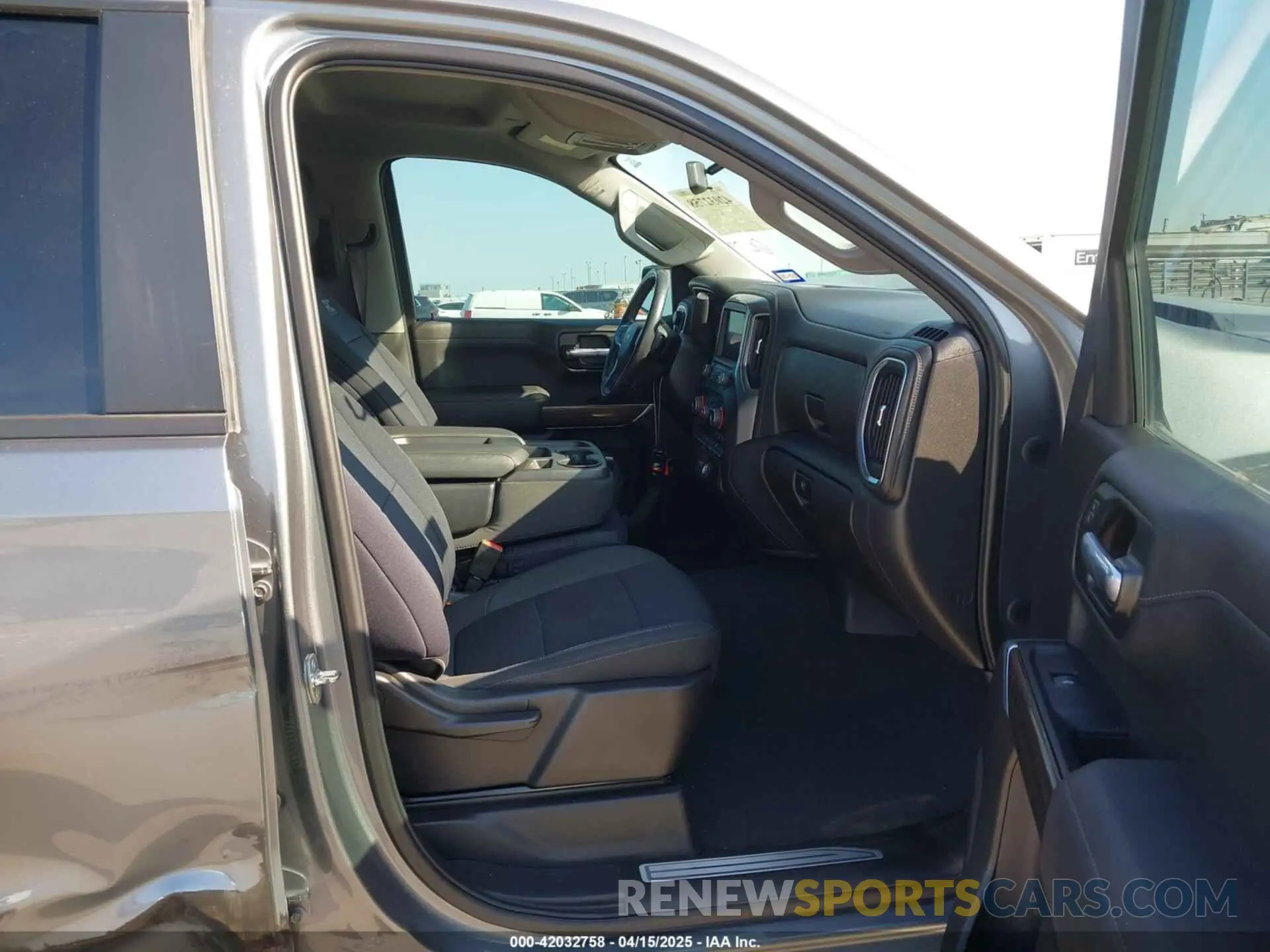 5 Photograph of a damaged car 3GCPWCED0MG426296 CHEVROLET SILVERADO 1500 2021