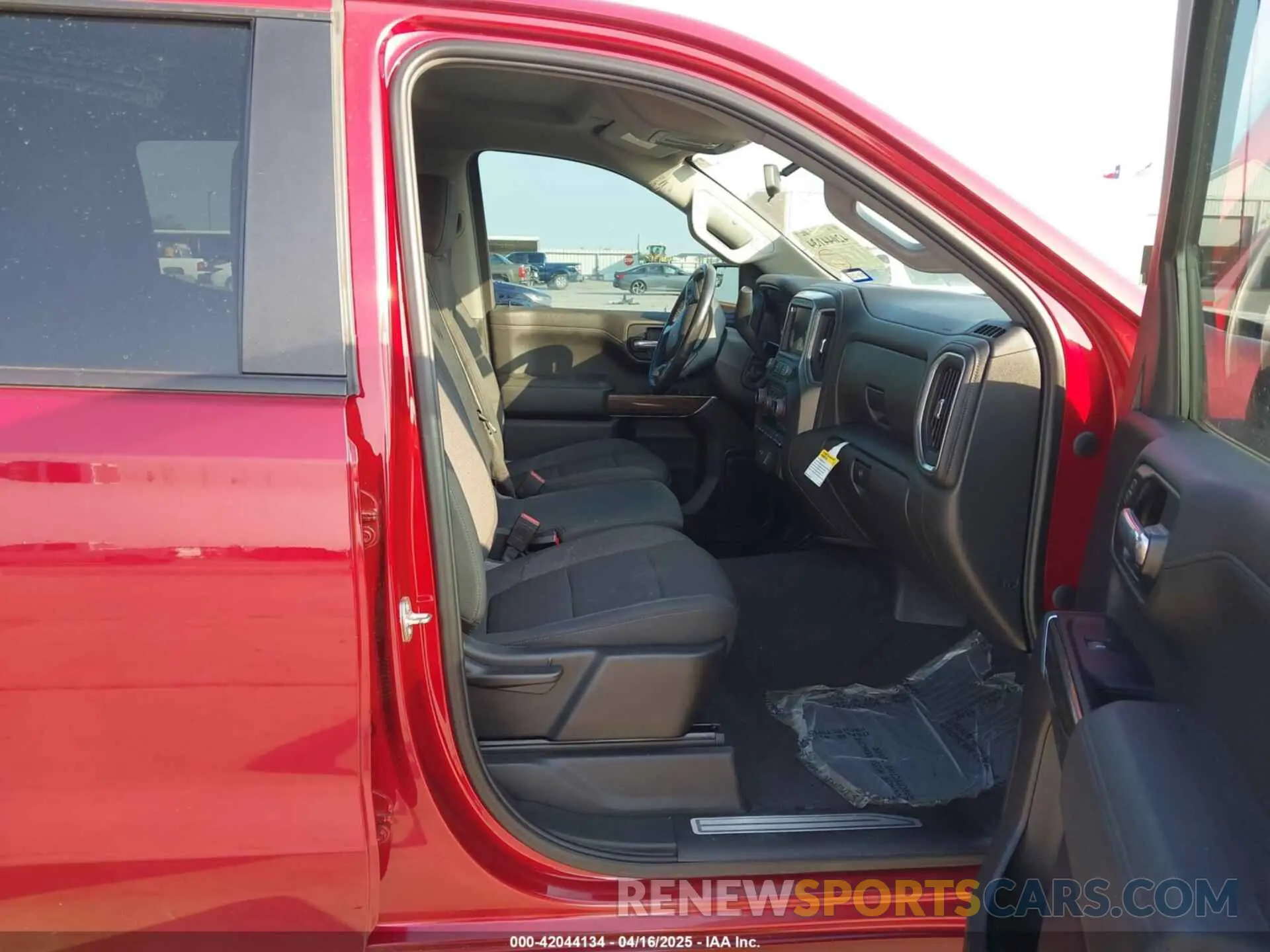 5 Photograph of a damaged car 3GCPWCED1MG450462 CHEVROLET SILVERADO 1500 2021
