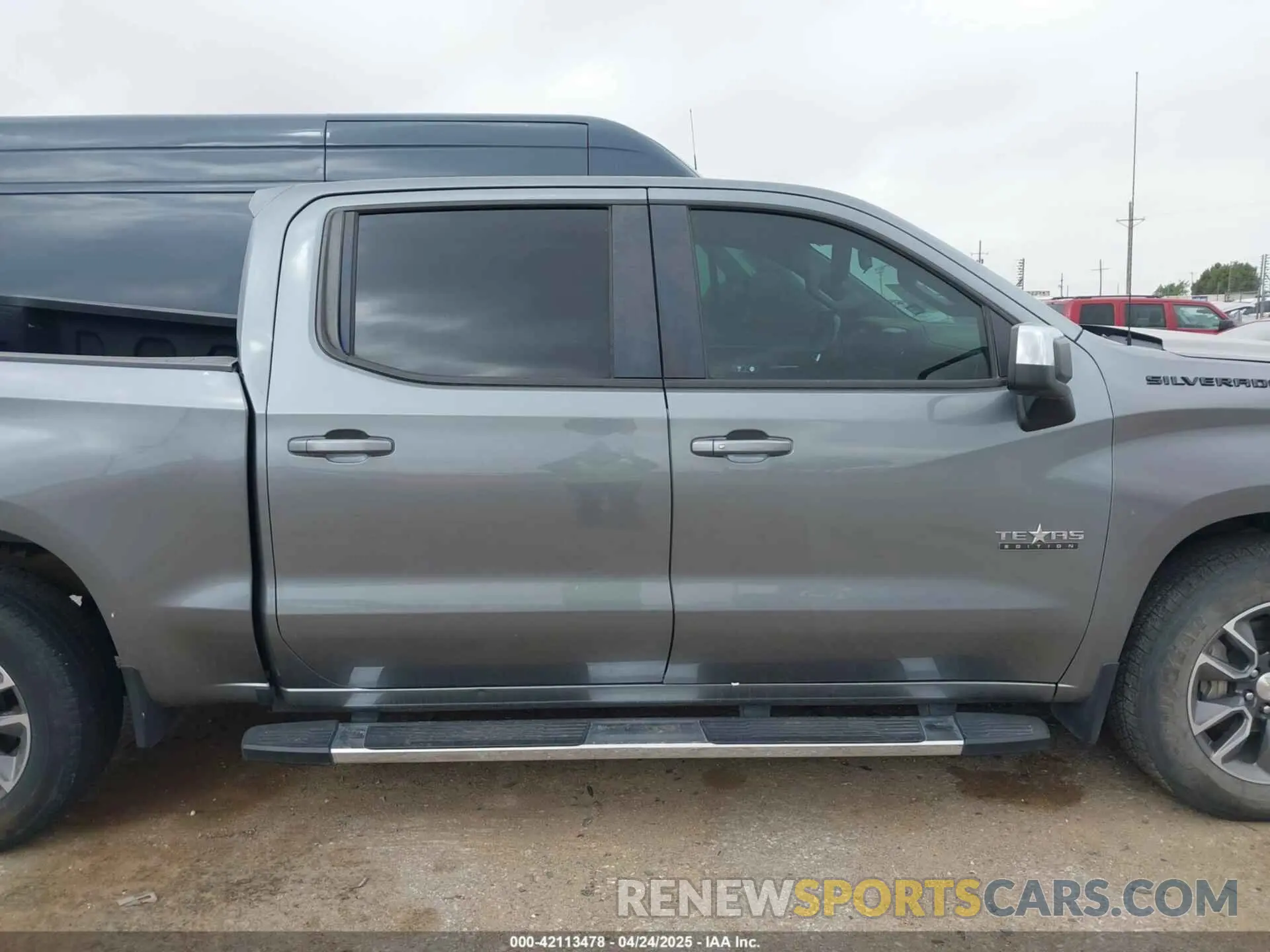 13 Photograph of a damaged car 3GCPWCED5MG133512 CHEVROLET SILVERADO 1500 2021