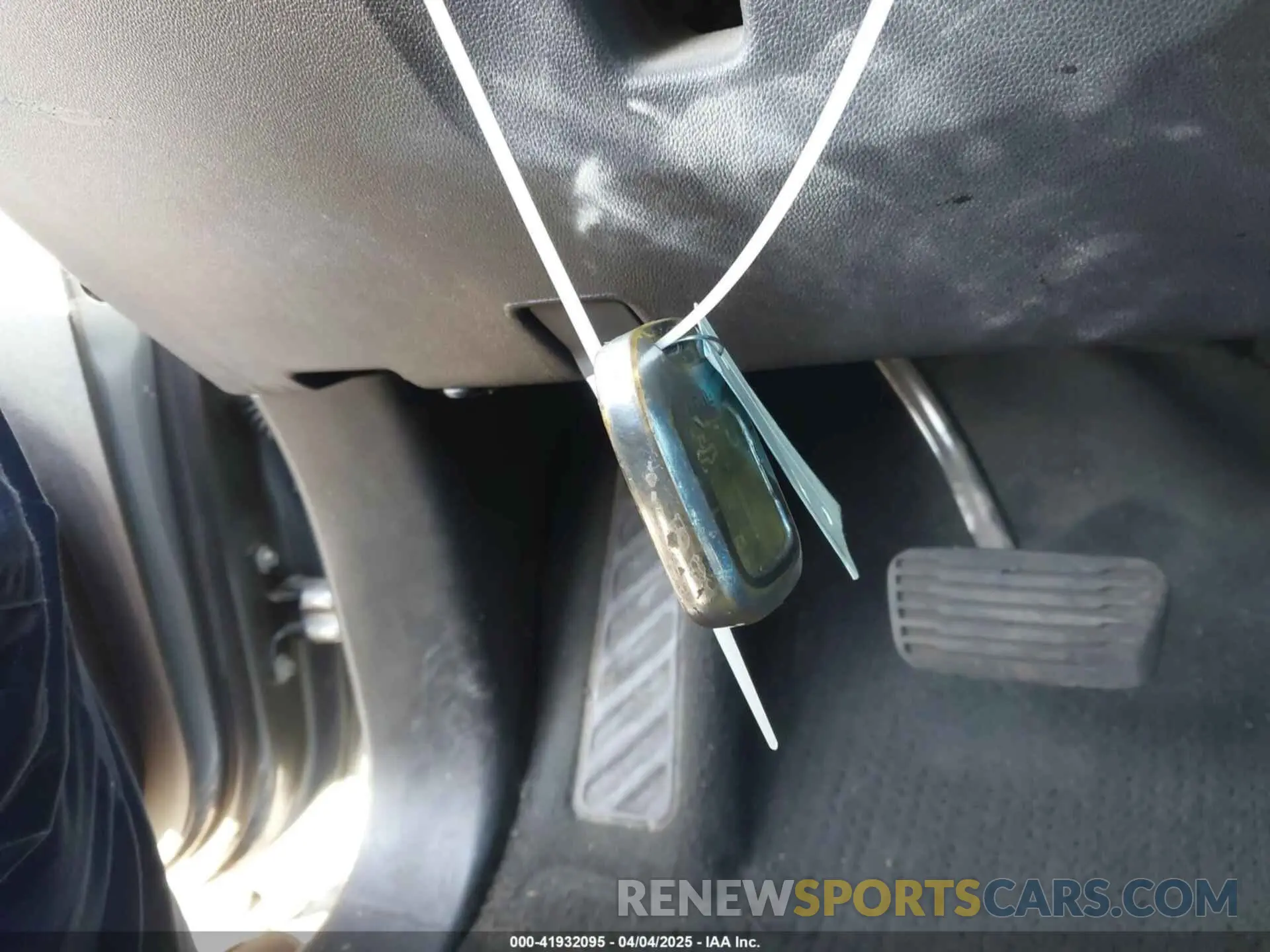 11 Photograph of a damaged car 3GCPWCEDXMG229720 CHEVROLET SILVERADO 1500 2021
