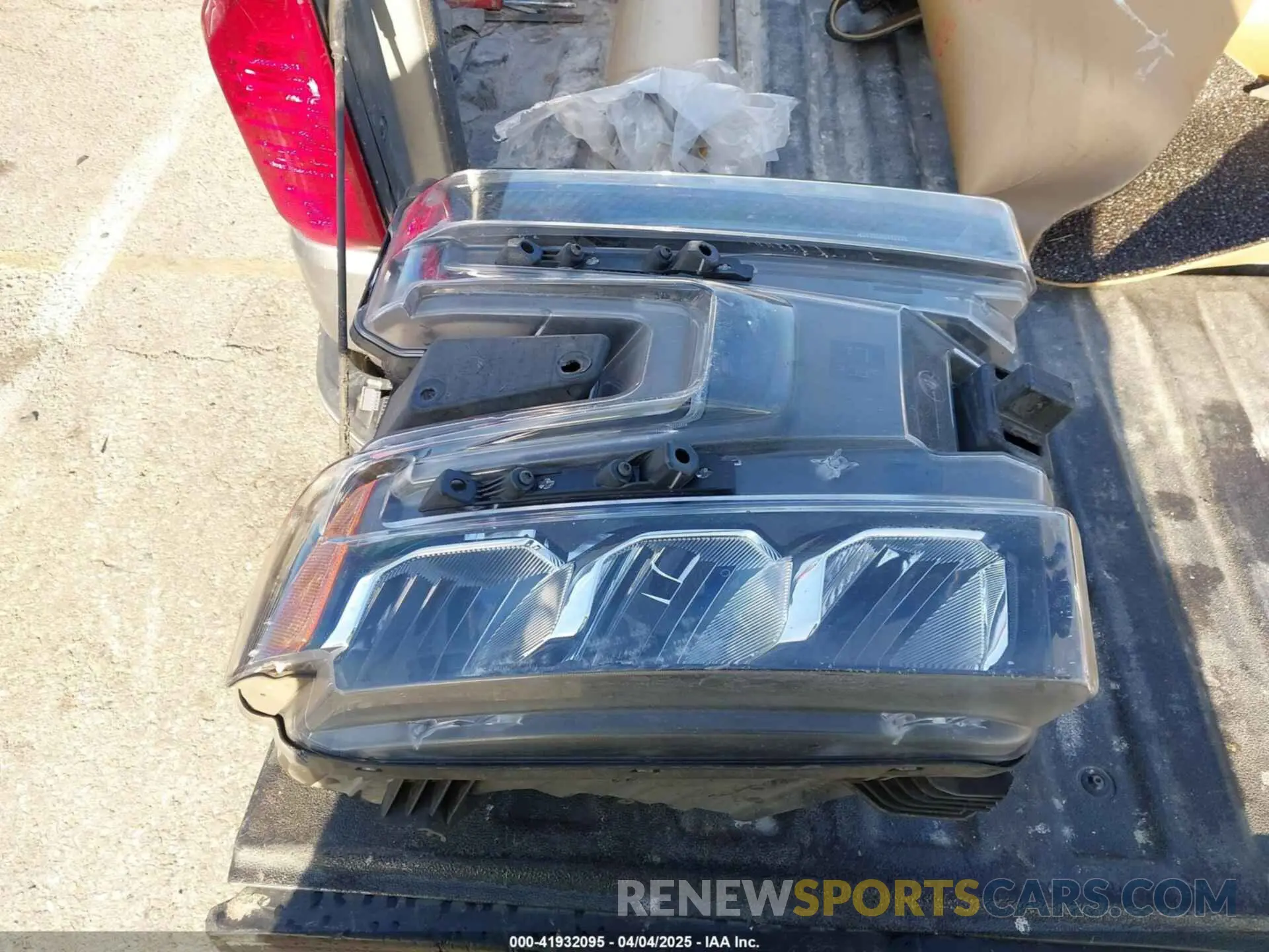 12 Photograph of a damaged car 3GCPWCEDXMG229720 CHEVROLET SILVERADO 1500 2021