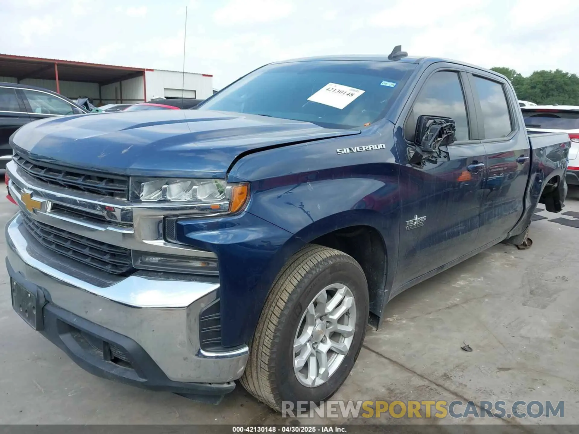 2 Photograph of a damaged car 3GCPWCEDXMG395252 CHEVROLET SILVERADO 1500 2021
