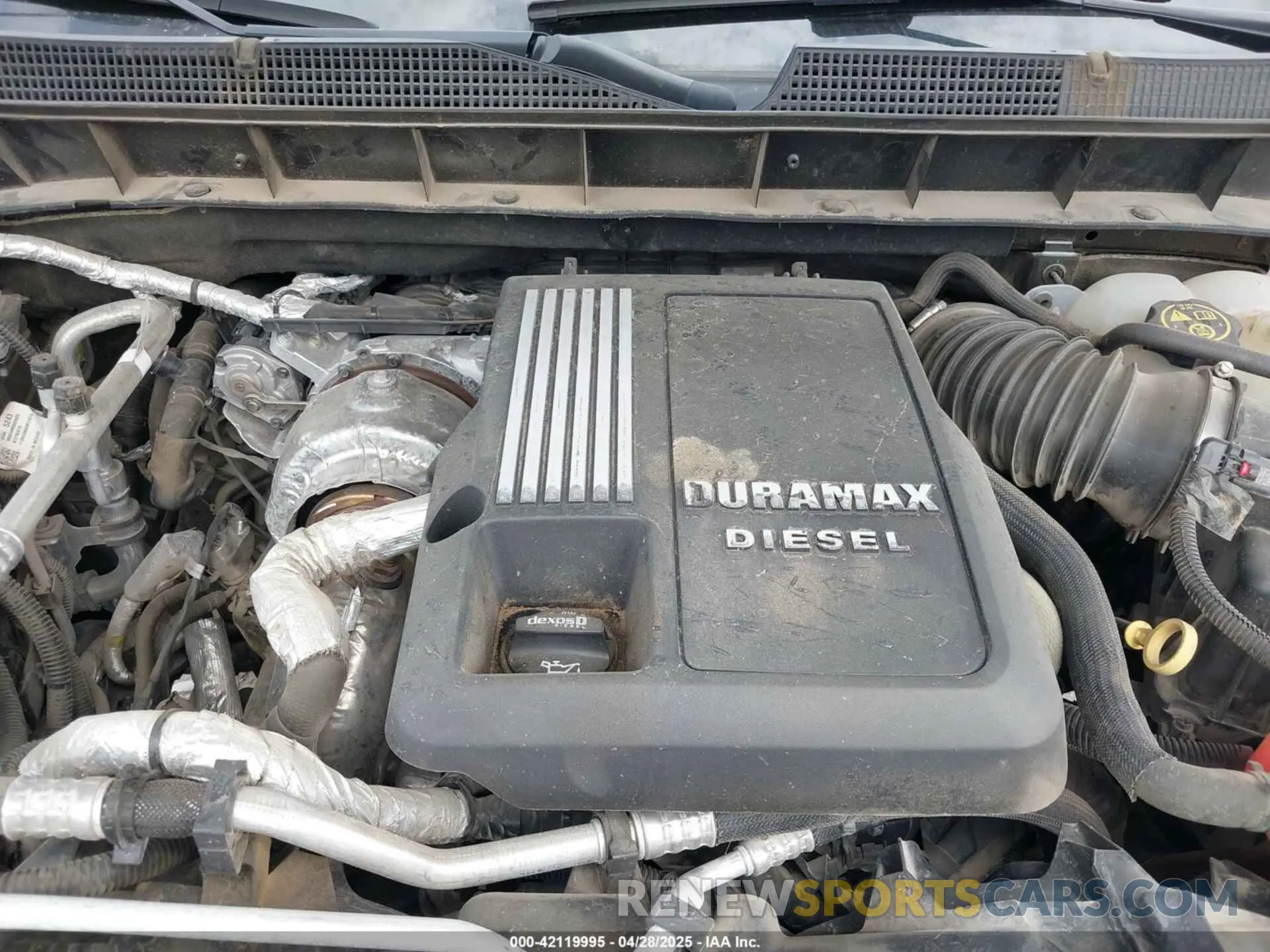 10 Photograph of a damaged car 3GCPWCET8MG104061 CHEVROLET SILVERADO 1500 2021