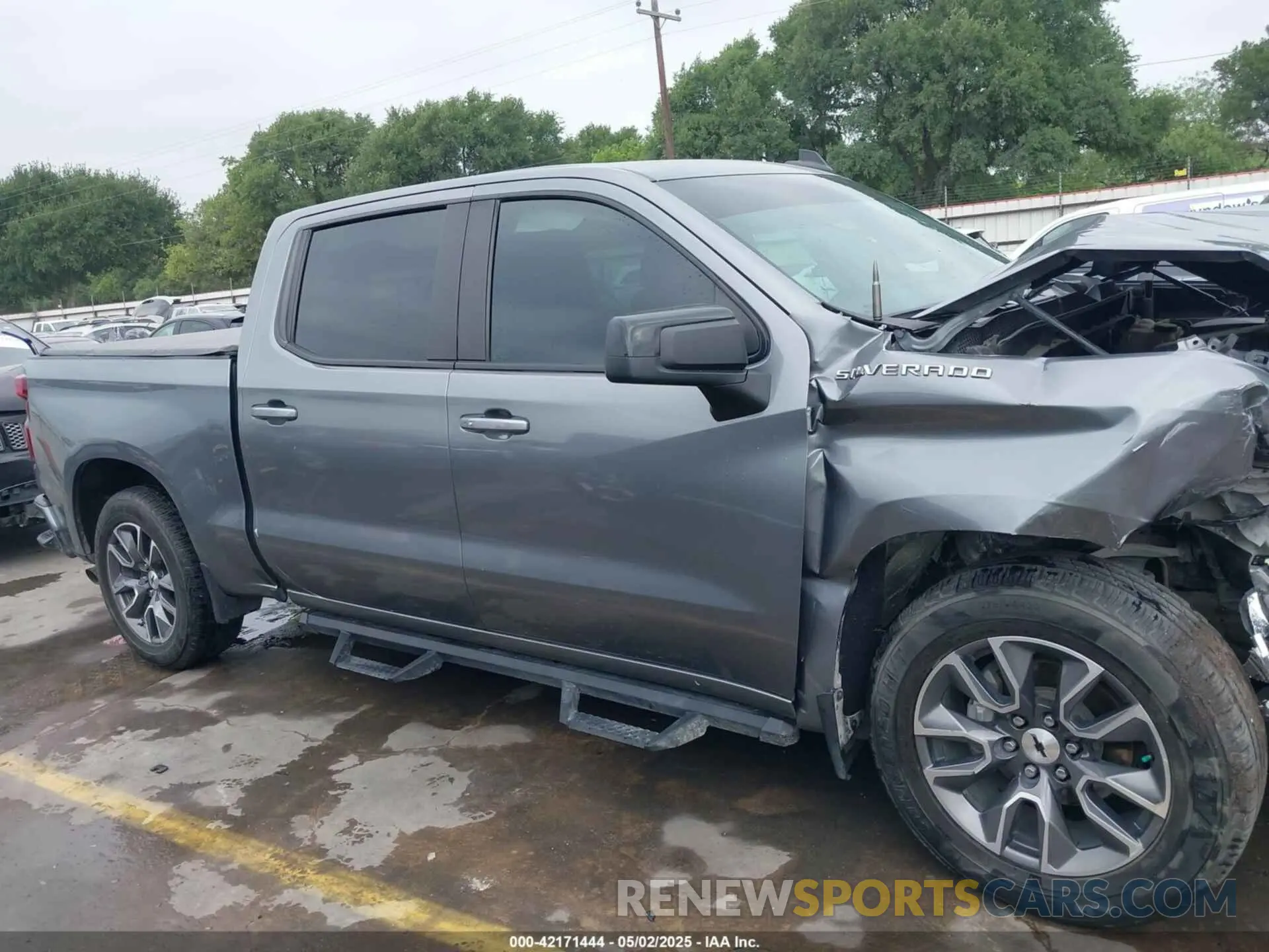 13 Photograph of a damaged car 3GCPWDED3MG200890 CHEVROLET SILVERADO 1500 2021