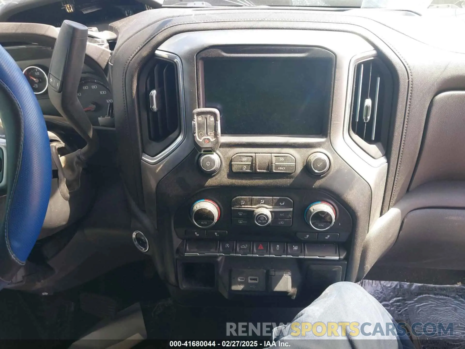 11 Photograph of a damaged car 3GCPWDET8MG103031 CHEVROLET SILVERADO 1500 2021