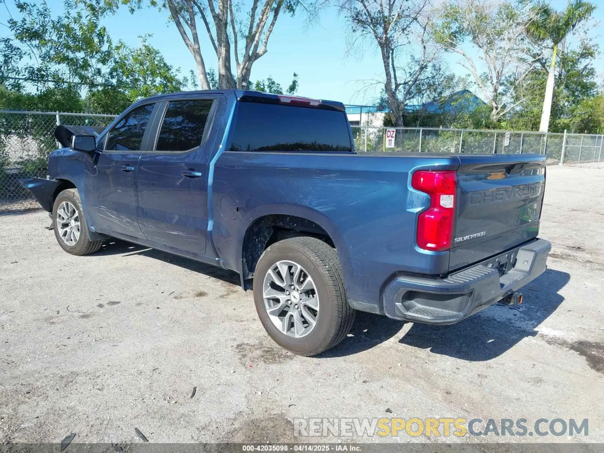 3 Photograph of a damaged car 3GCPWDETXMG416324 CHEVROLET SILVERADO 1500 2021