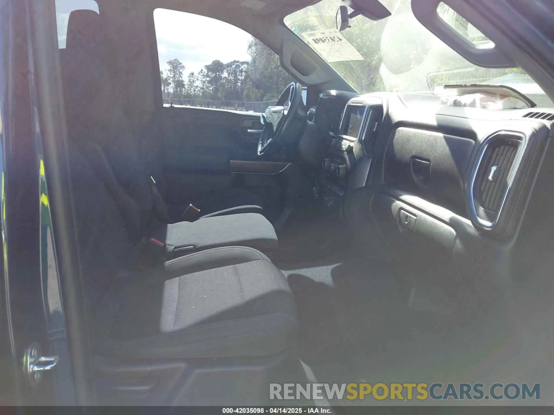 5 Photograph of a damaged car 3GCPWDETXMG416324 CHEVROLET SILVERADO 1500 2021