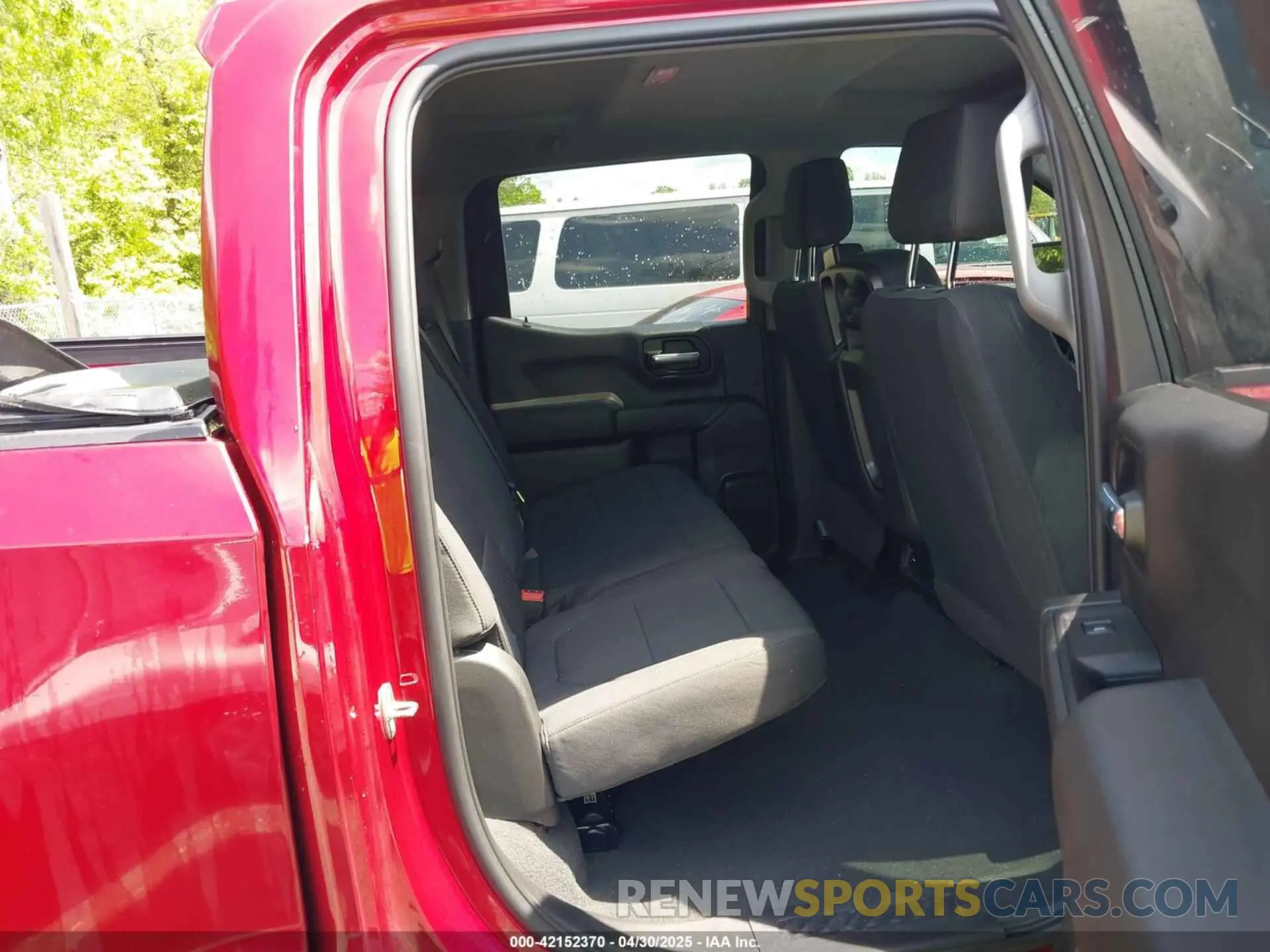 8 Photograph of a damaged car 3GCPYBEH6MG173072 CHEVROLET SILVERADO 1500 2021