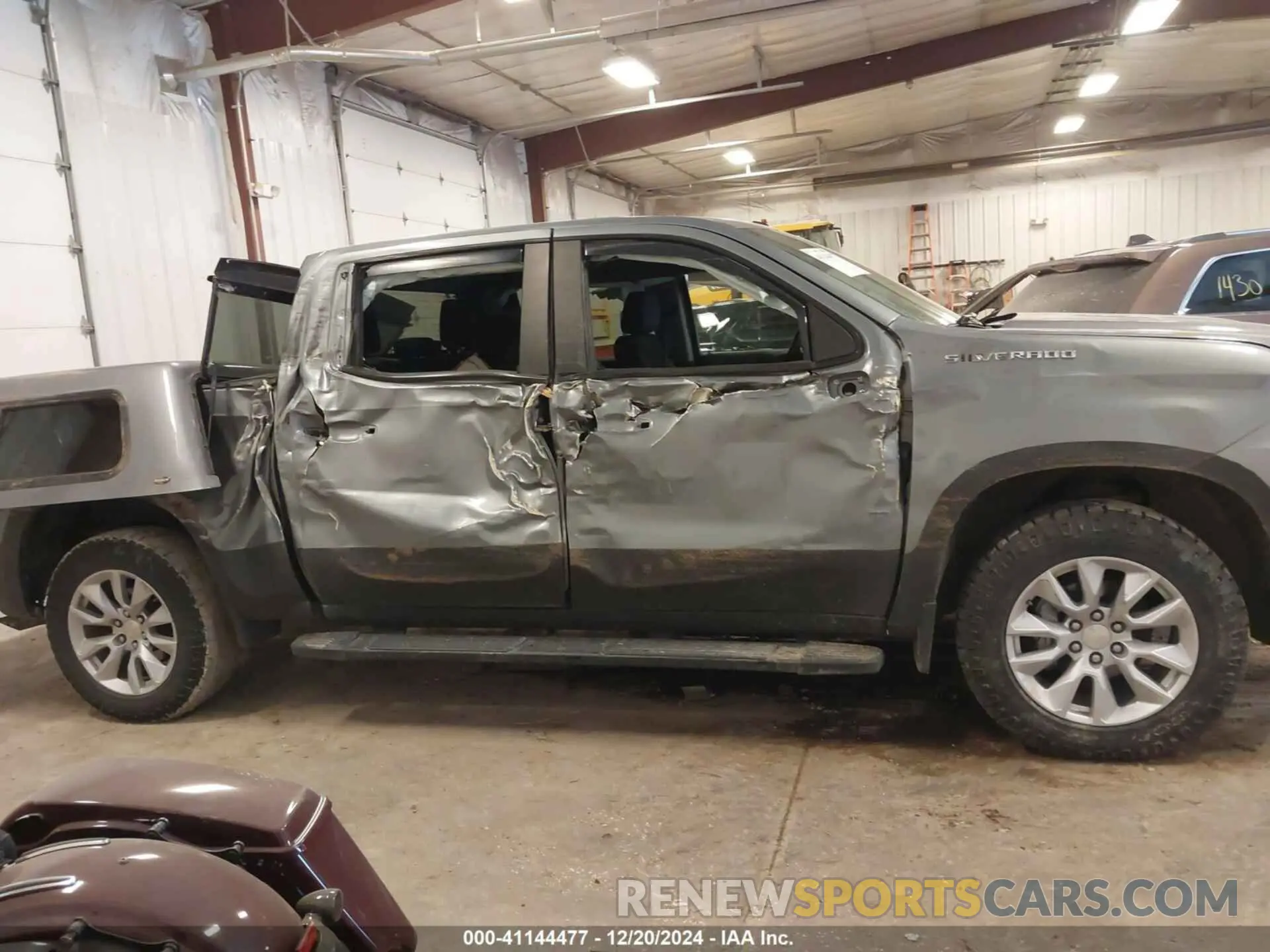13 Photograph of a damaged car 3GCPYBEK1MG325092 CHEVROLET SILVERADO 1500 2021