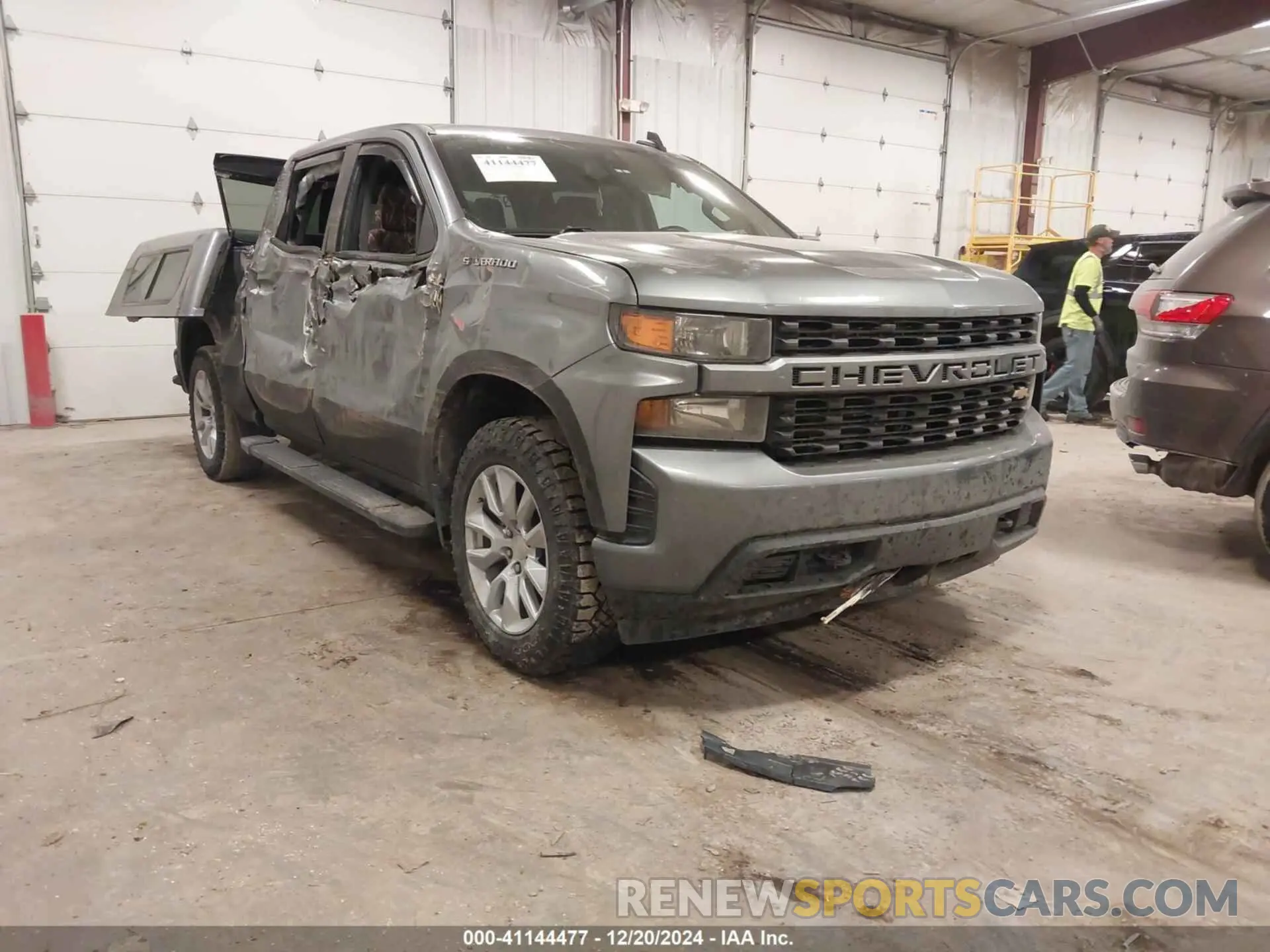 6 Photograph of a damaged car 3GCPYBEK1MG325092 CHEVROLET SILVERADO 1500 2021