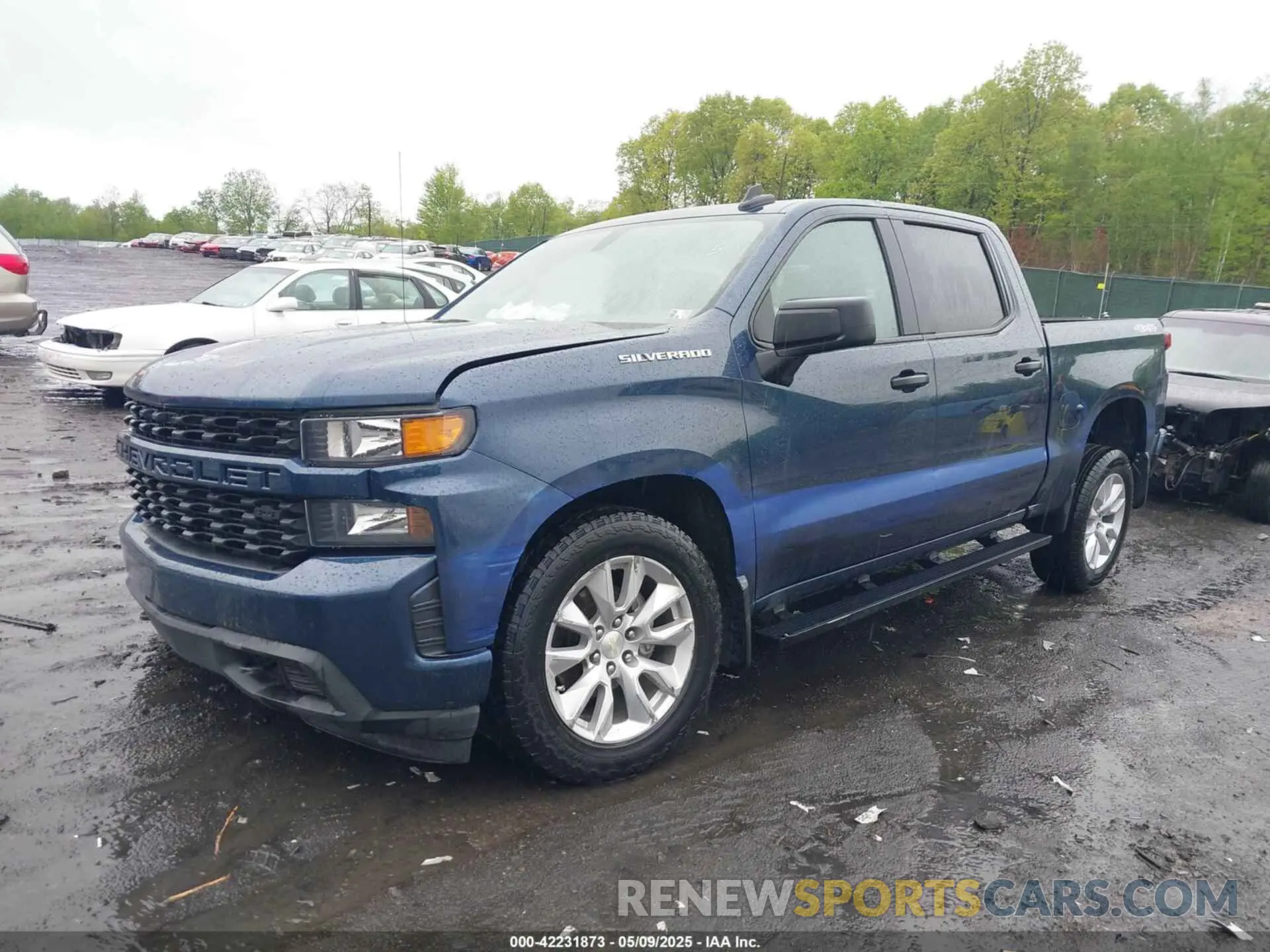 2 Photograph of a damaged car 3GCPYBEK3MG294668 CHEVROLET SILVERADO 1500 2021