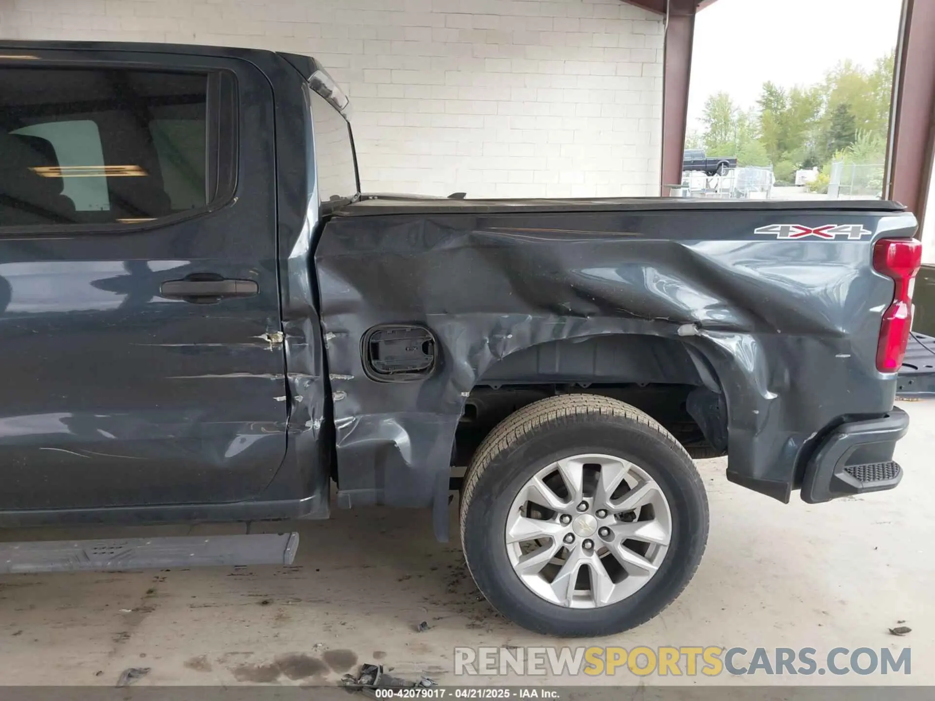 6 Photograph of a damaged car 3GCPYBEK4MG162700 CHEVROLET SILVERADO 1500 2021