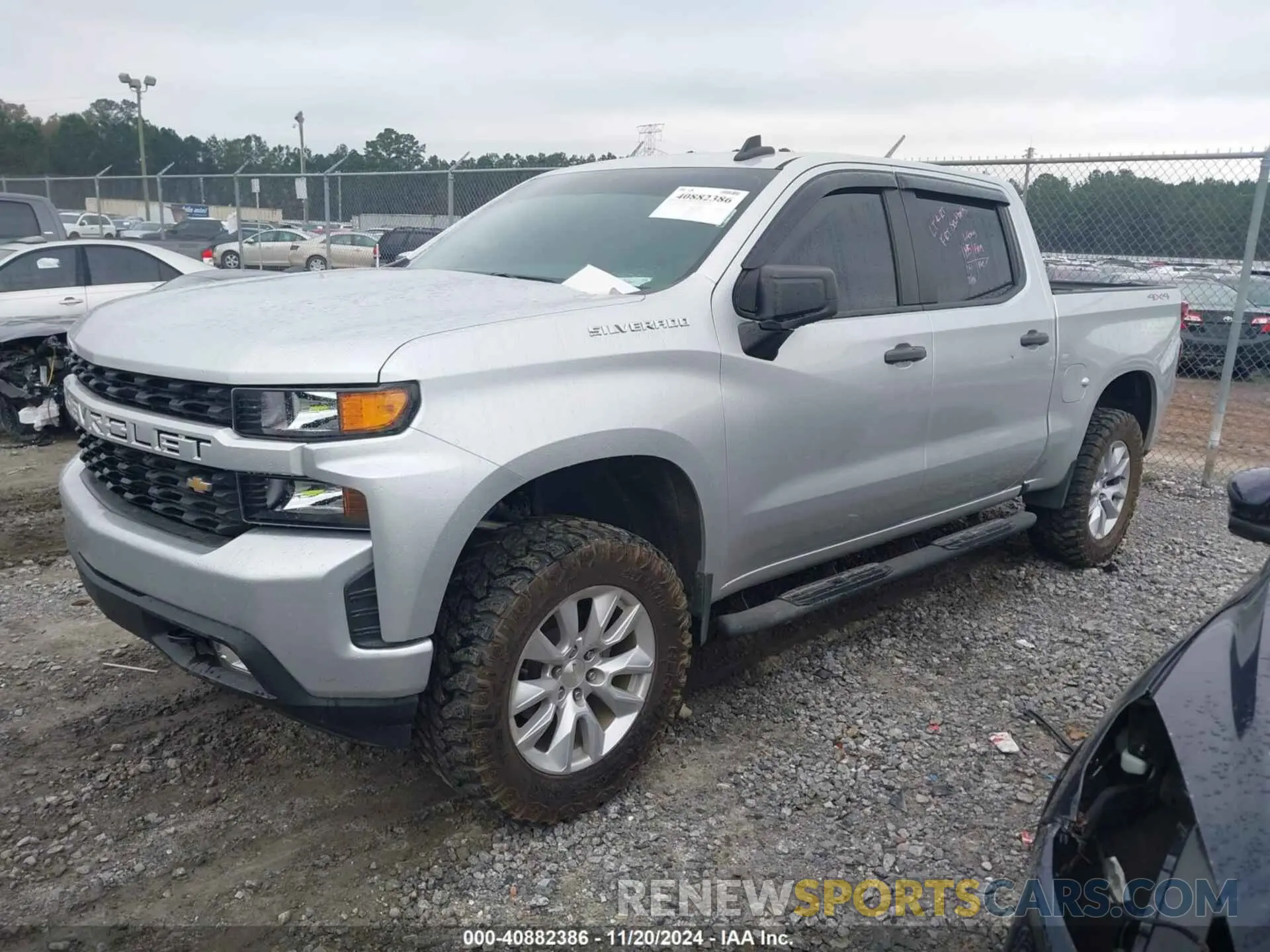 2 Photograph of a damaged car 3GCPYBEK5MG162138 CHEVROLET SILVERADO 1500 2021