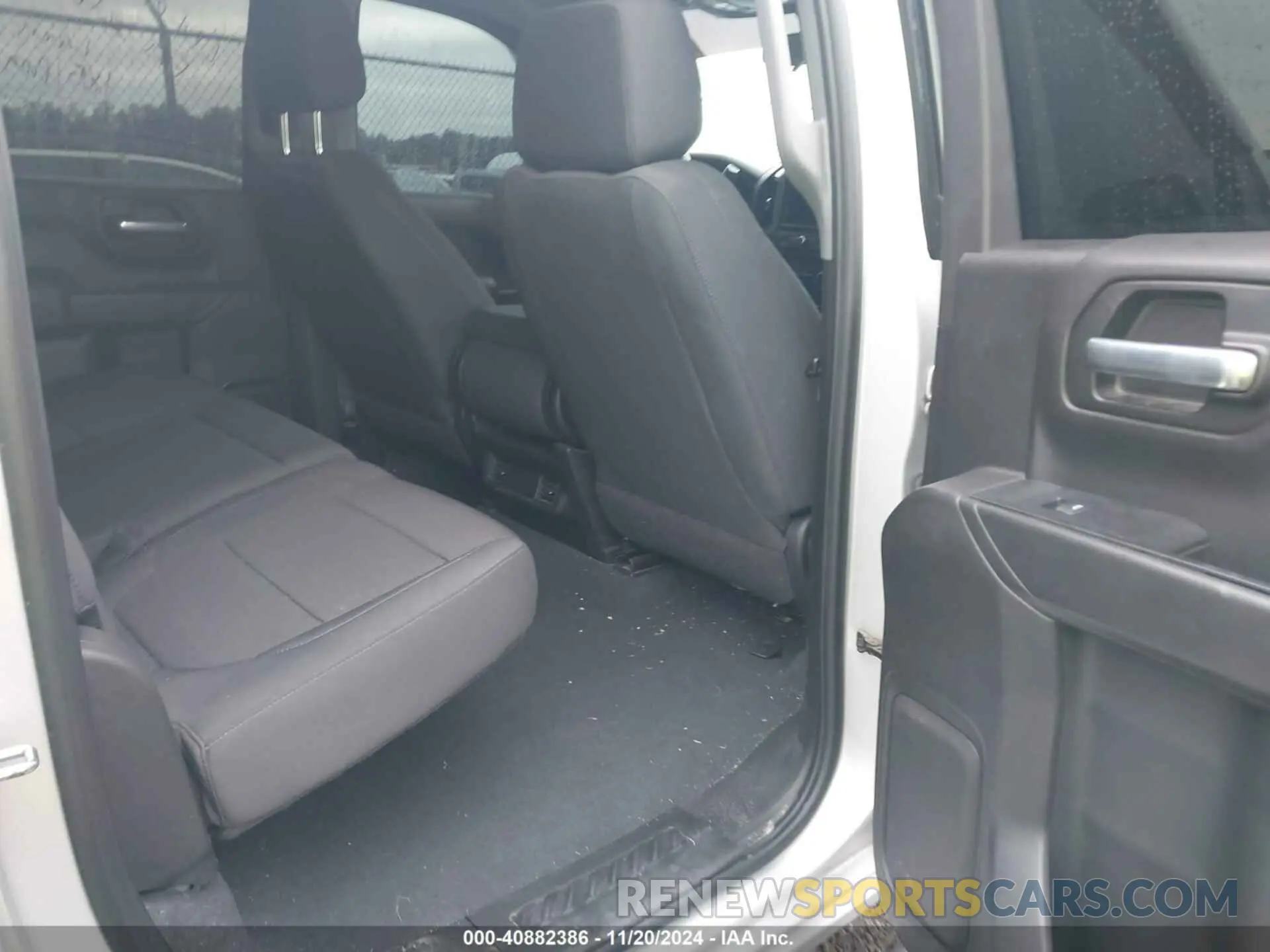 8 Photograph of a damaged car 3GCPYBEK5MG162138 CHEVROLET SILVERADO 1500 2021