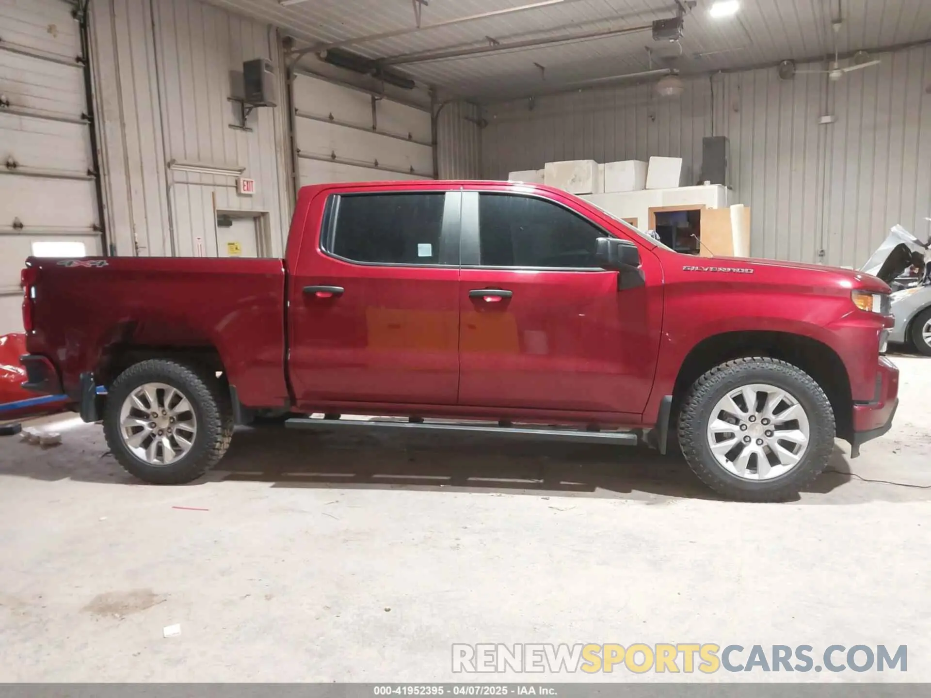 14 Photograph of a damaged car 3GCPYBEK5MG240238 CHEVROLET SILVERADO 1500 2021