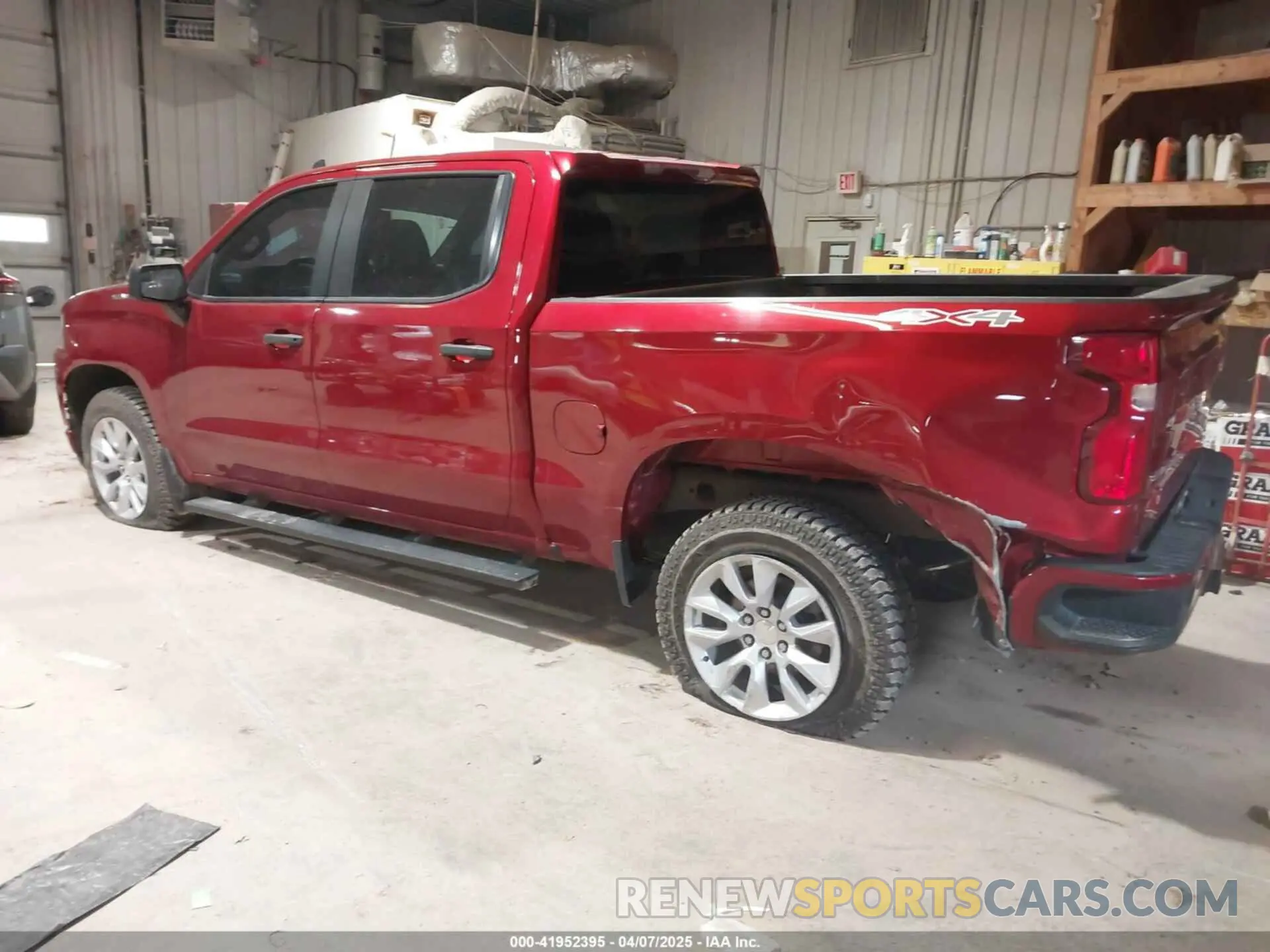 3 Photograph of a damaged car 3GCPYBEK5MG240238 CHEVROLET SILVERADO 1500 2021