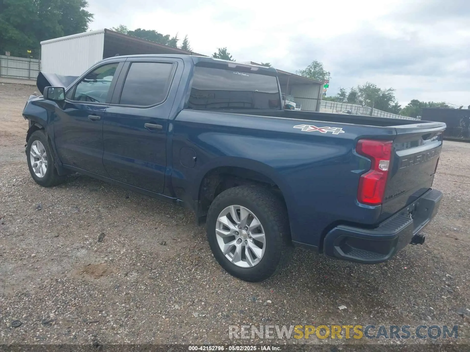 3 Photograph of a damaged car 3GCPYBEK8MG424346 CHEVROLET SILVERADO 1500 2021