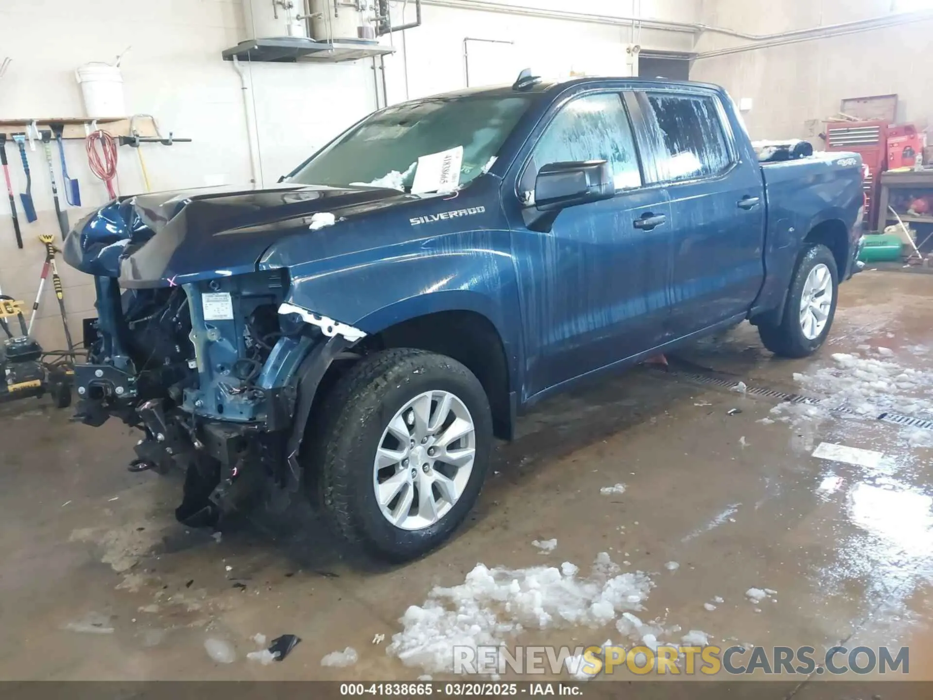 2 Photograph of a damaged car 3GCPYBEKXMG240607 CHEVROLET SILVERADO 1500 2021