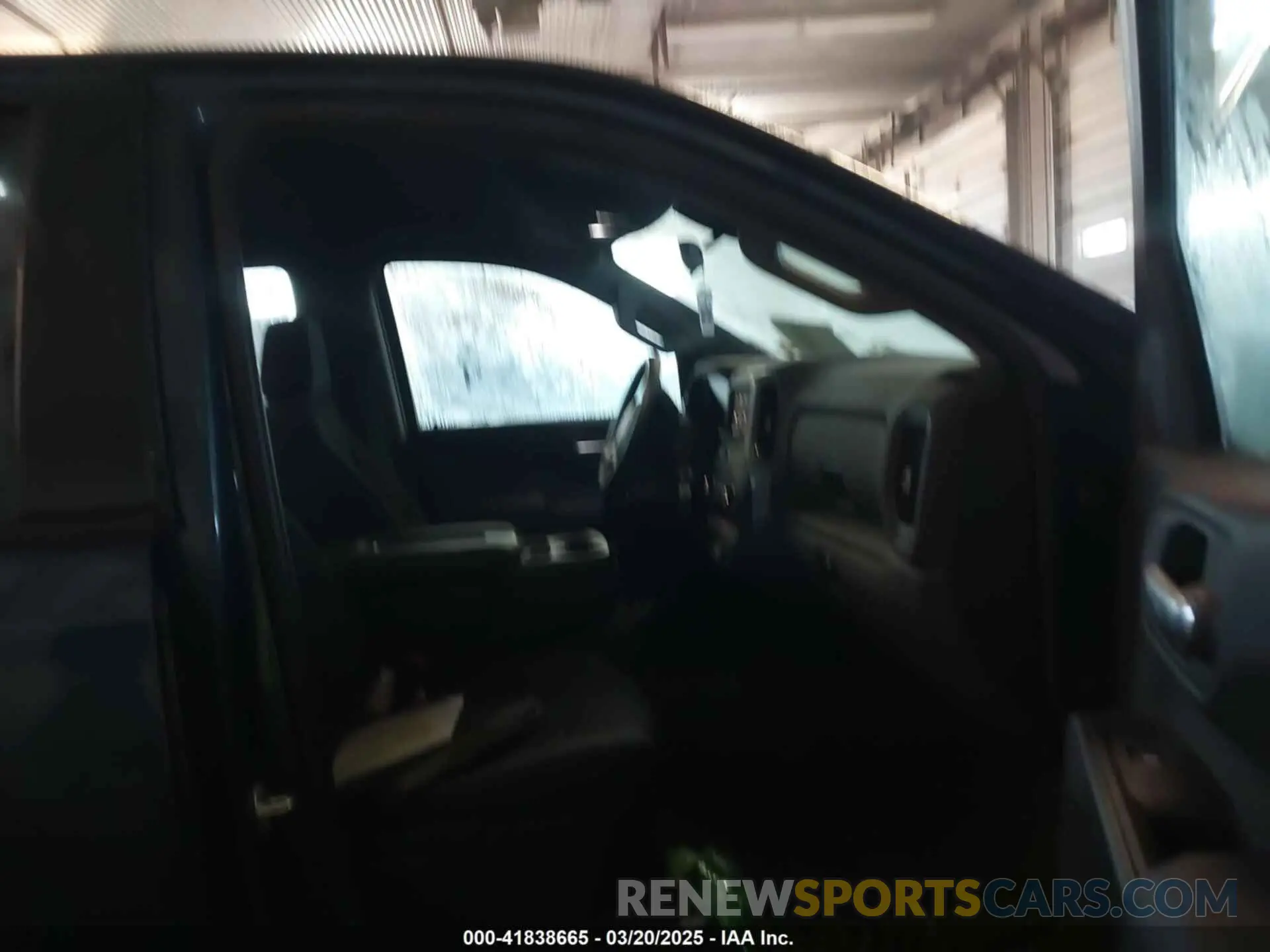 5 Photograph of a damaged car 3GCPYBEKXMG240607 CHEVROLET SILVERADO 1500 2021