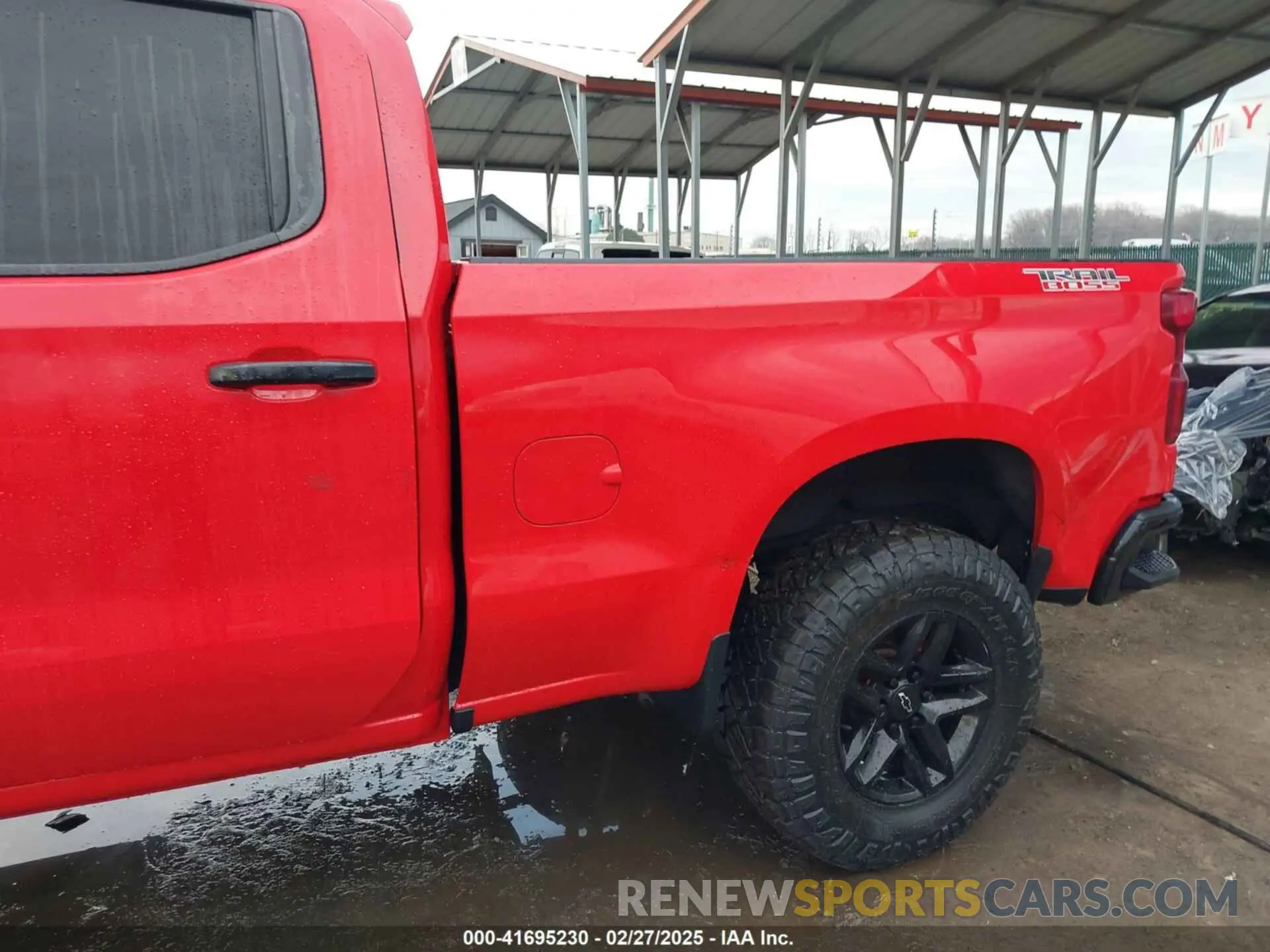 17 Photograph of a damaged car 3GCPYFED3MG246645 CHEVROLET SILVERADO 1500 2021