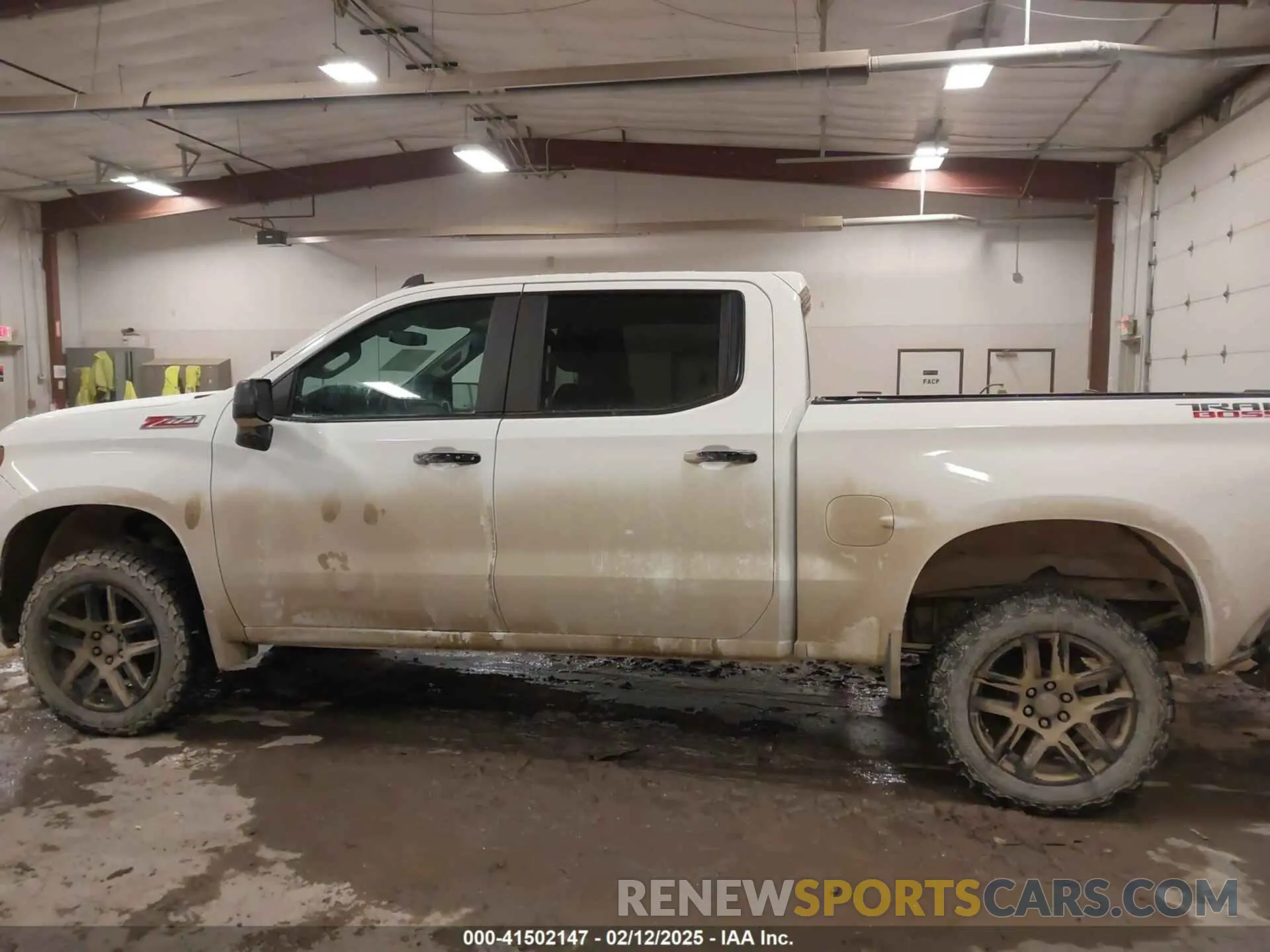 14 Photograph of a damaged car 3GCPYFED9MG231471 CHEVROLET SILVERADO 1500 2021