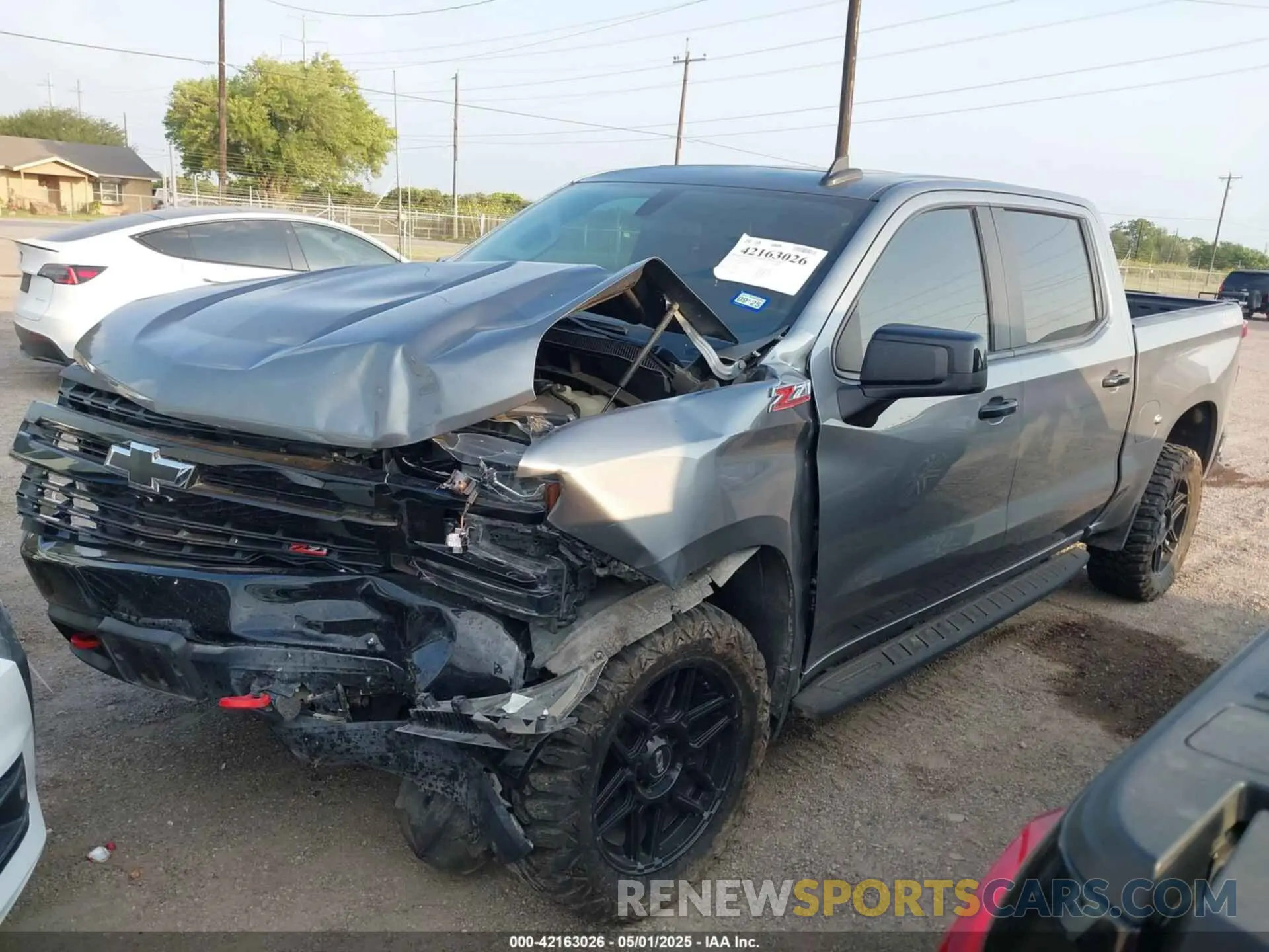2 Photograph of a damaged car 3GCPYFEDXMG213626 CHEVROLET SILVERADO 1500 2021