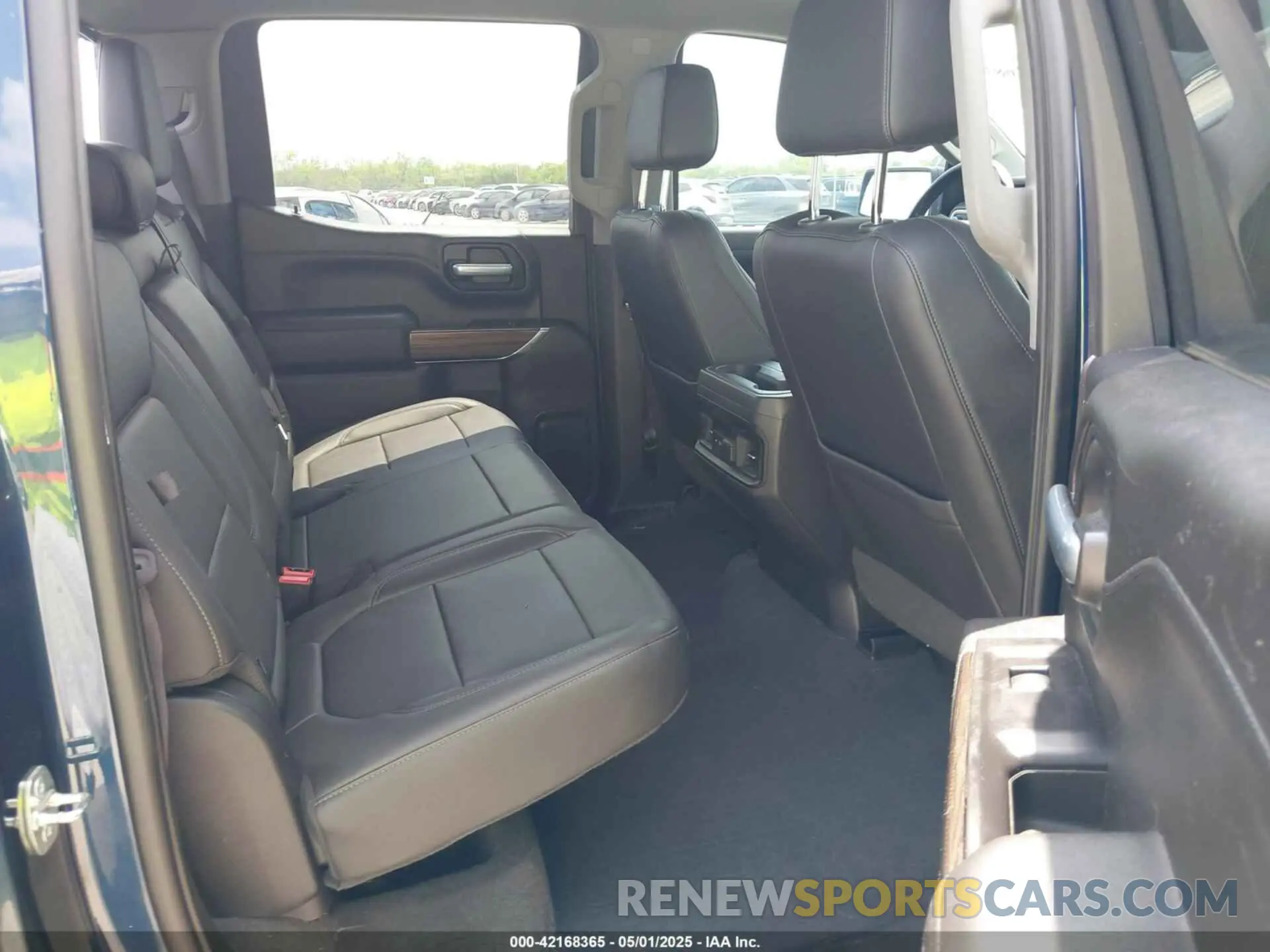 8 Photograph of a damaged car 3GCPYFEDXMG249476 CHEVROLET SILVERADO 1500 2021