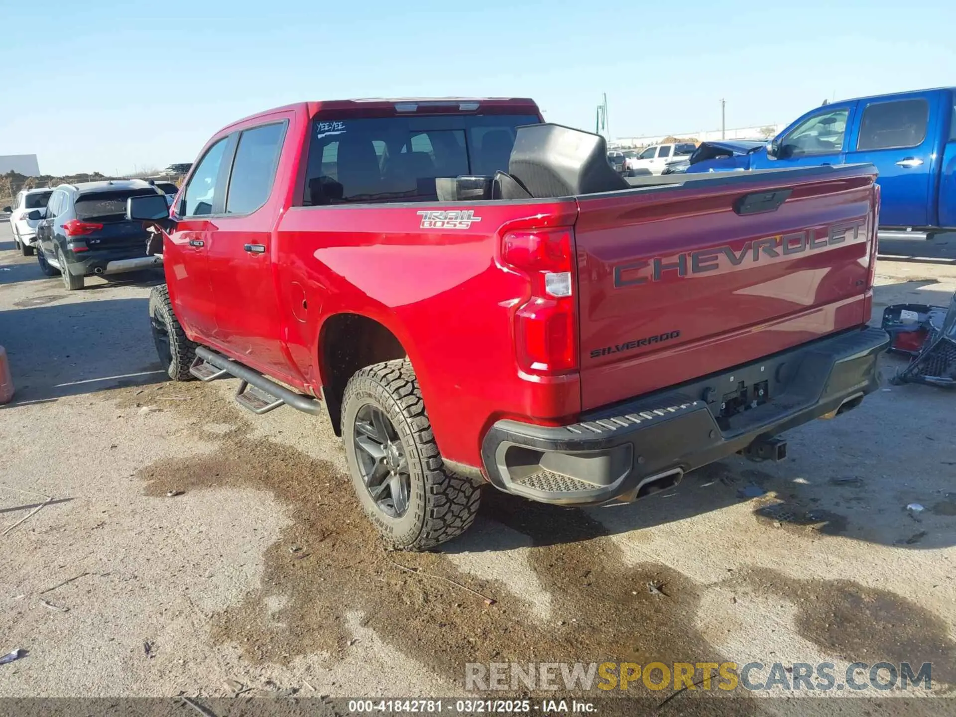 3 Photograph of a damaged car 3GCPYFEL0MG154044 CHEVROLET SILVERADO 1500 2021