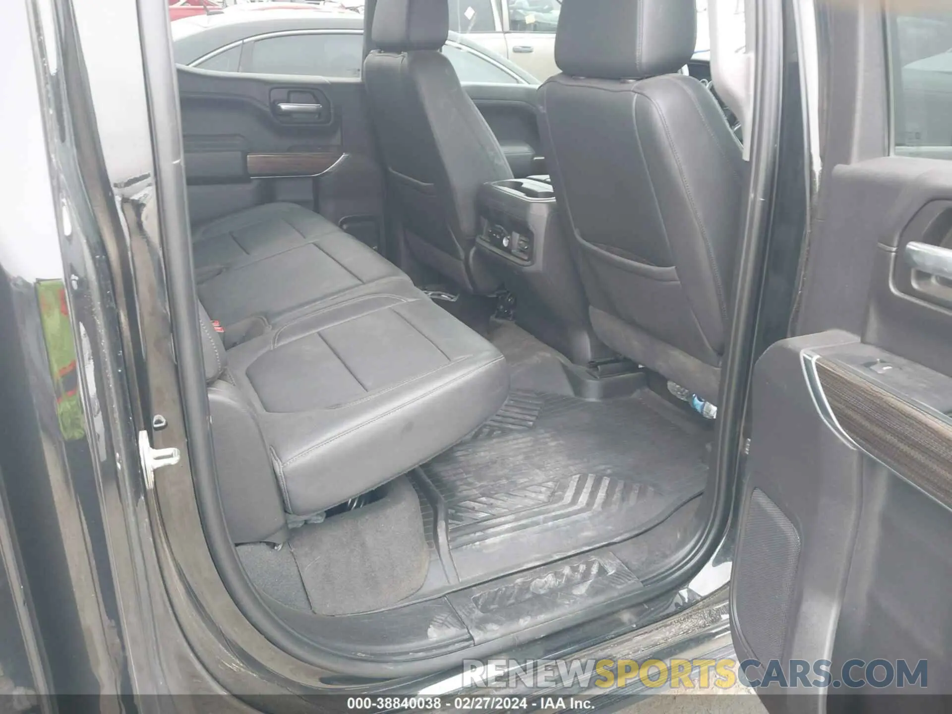 8 Photograph of a damaged car 3GCPYFEL0MG173340 CHEVROLET SILVERADO 1500 2021