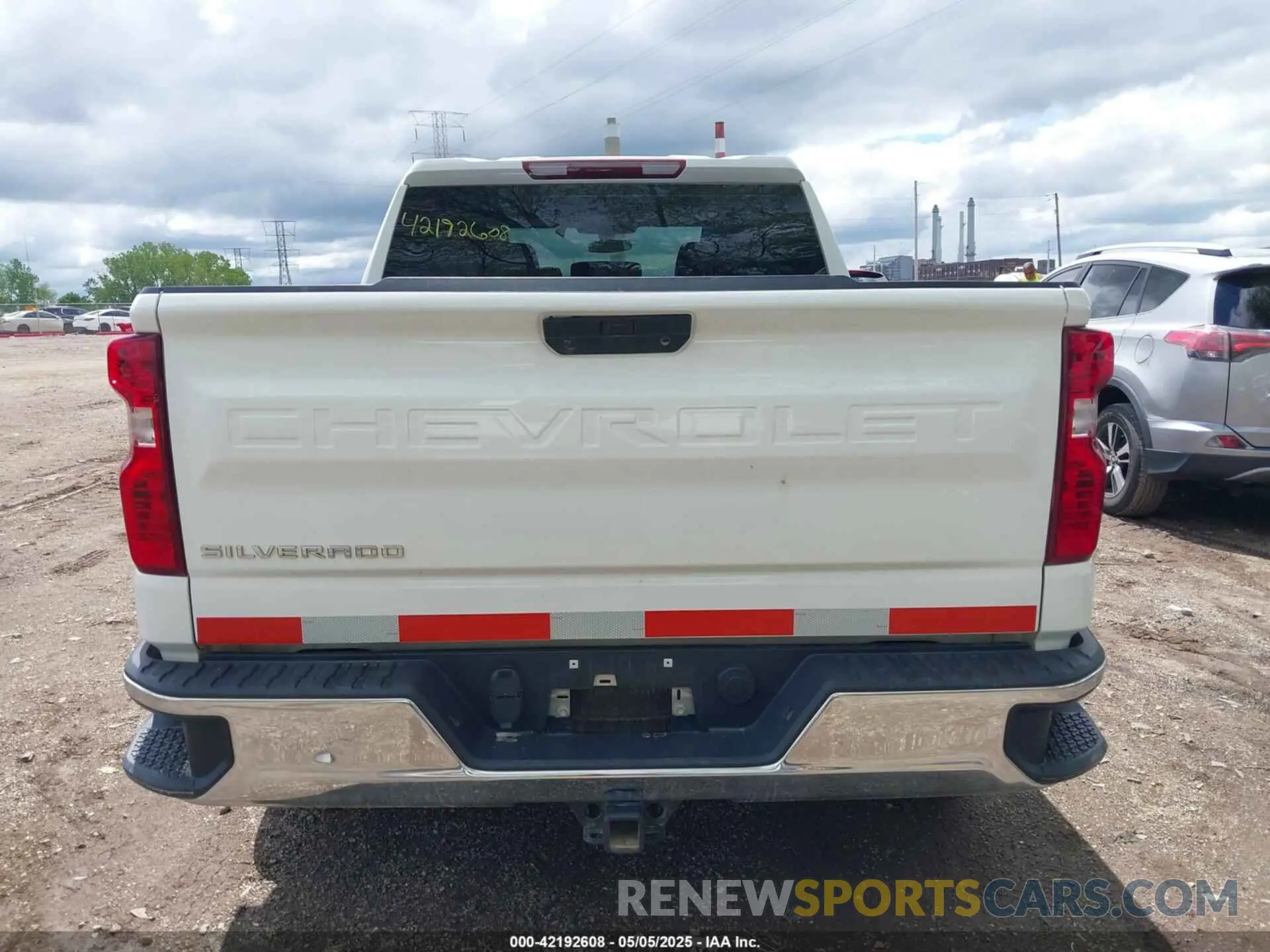 16 Photograph of a damaged car 3GCUYAEF7MG148371 CHEVROLET SILVERADO 1500 2021