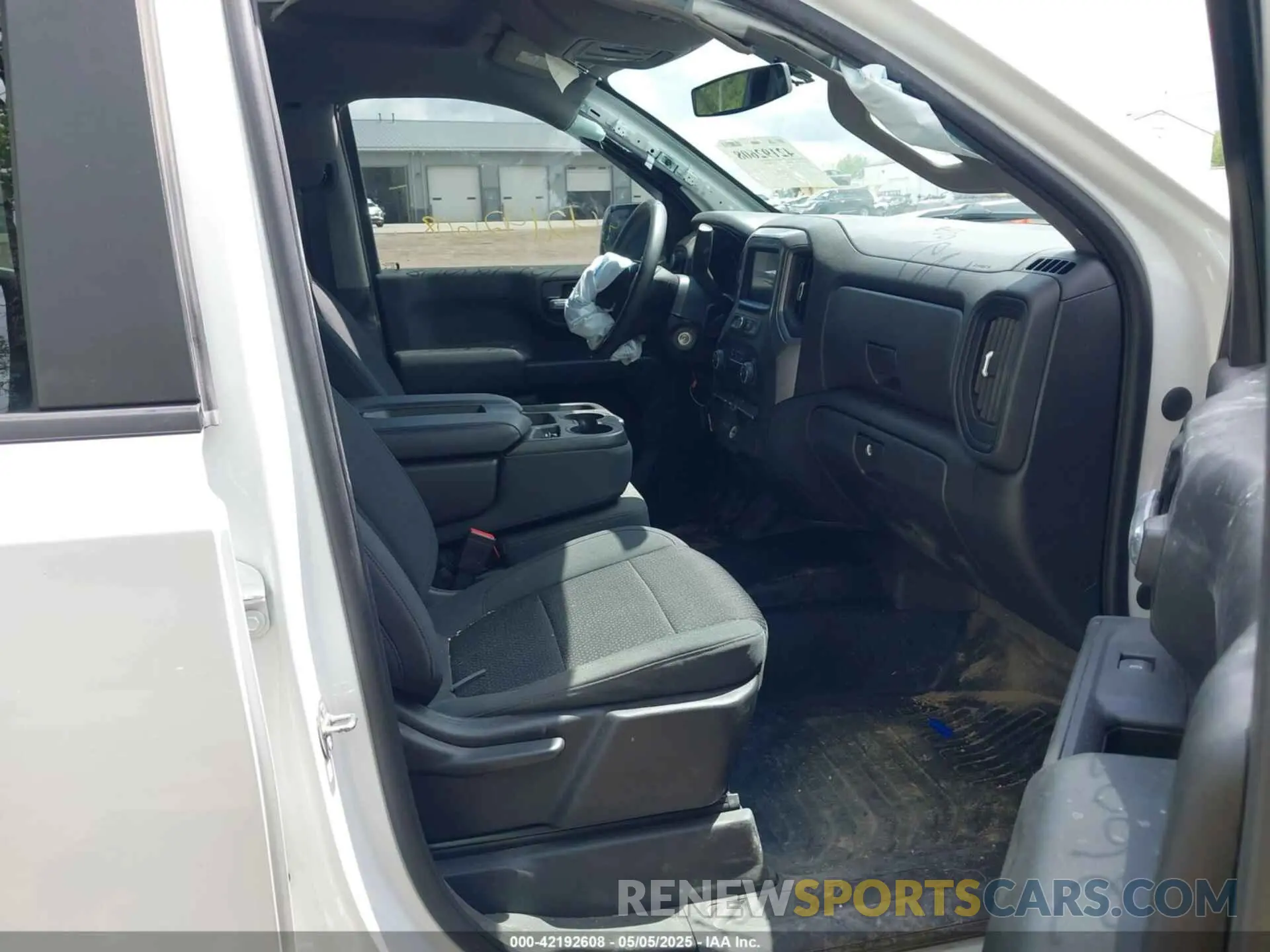 5 Photograph of a damaged car 3GCUYAEF7MG148371 CHEVROLET SILVERADO 1500 2021